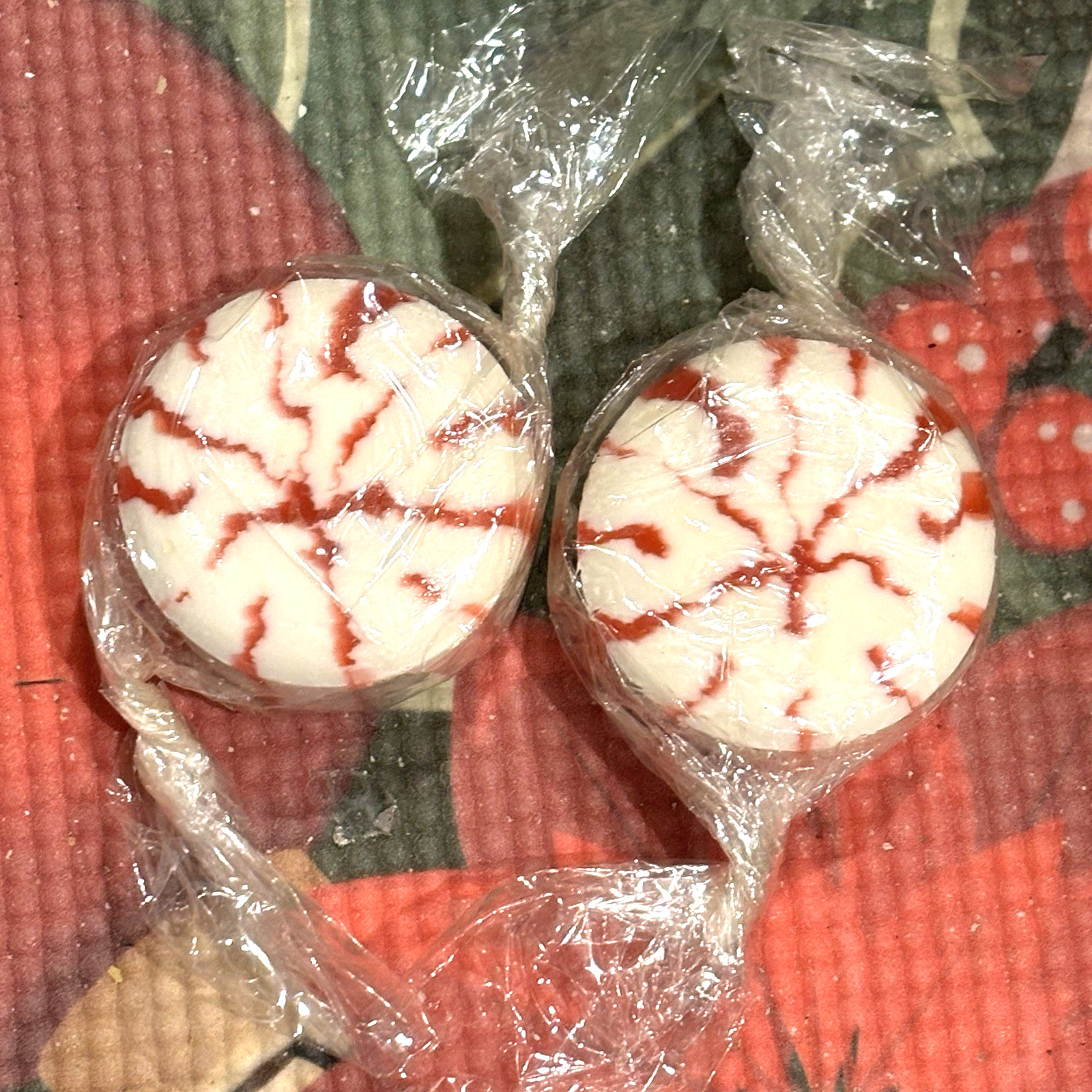 2X Crabtree & Evelyn Starlight Peppermint Soaps 2” Red New 2 oz/57g Vintage 1999