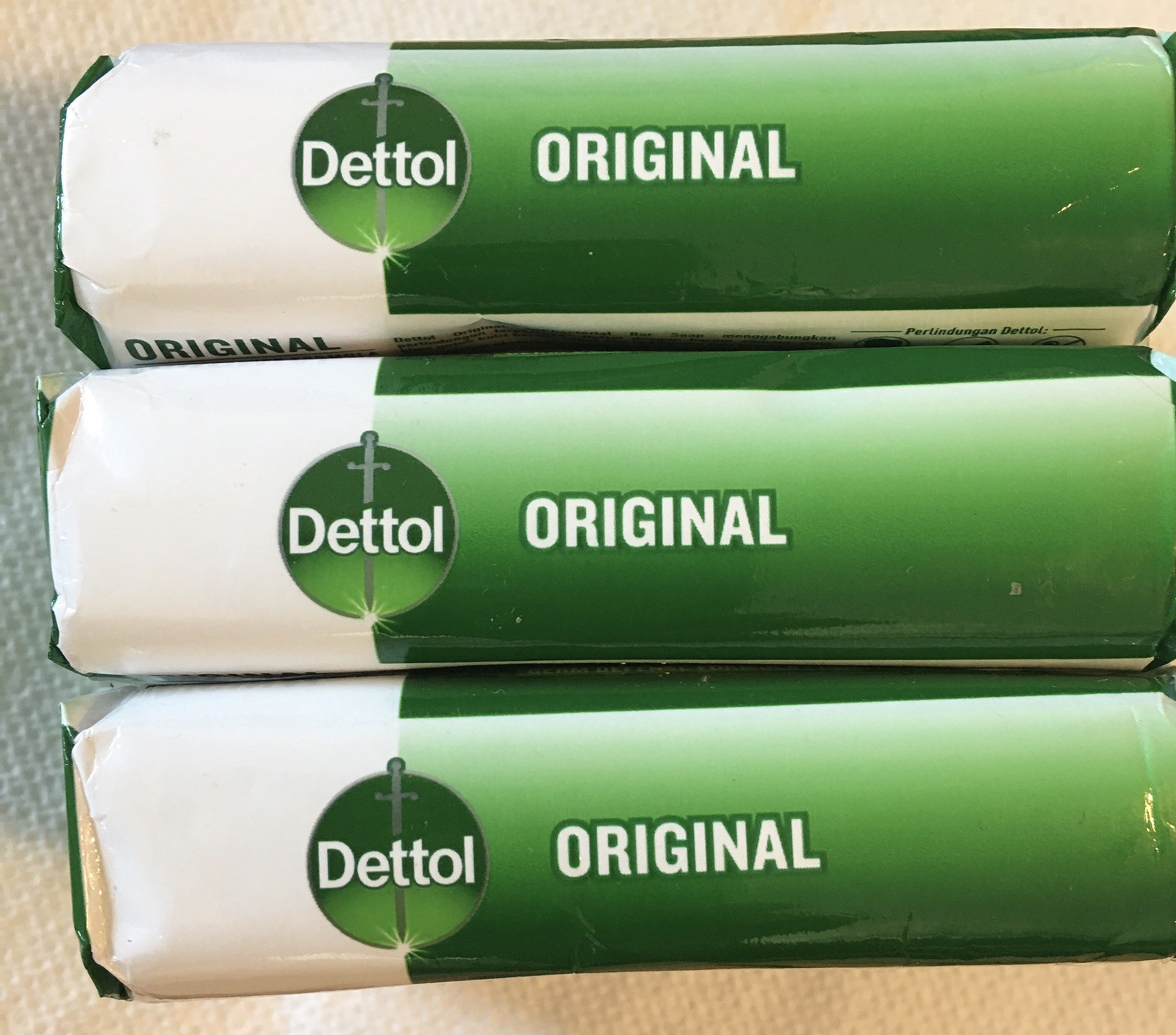 Dettol Original – Antibacterial Bar Soap Germ Defense Formula 3 Pk Exp: 11/2027