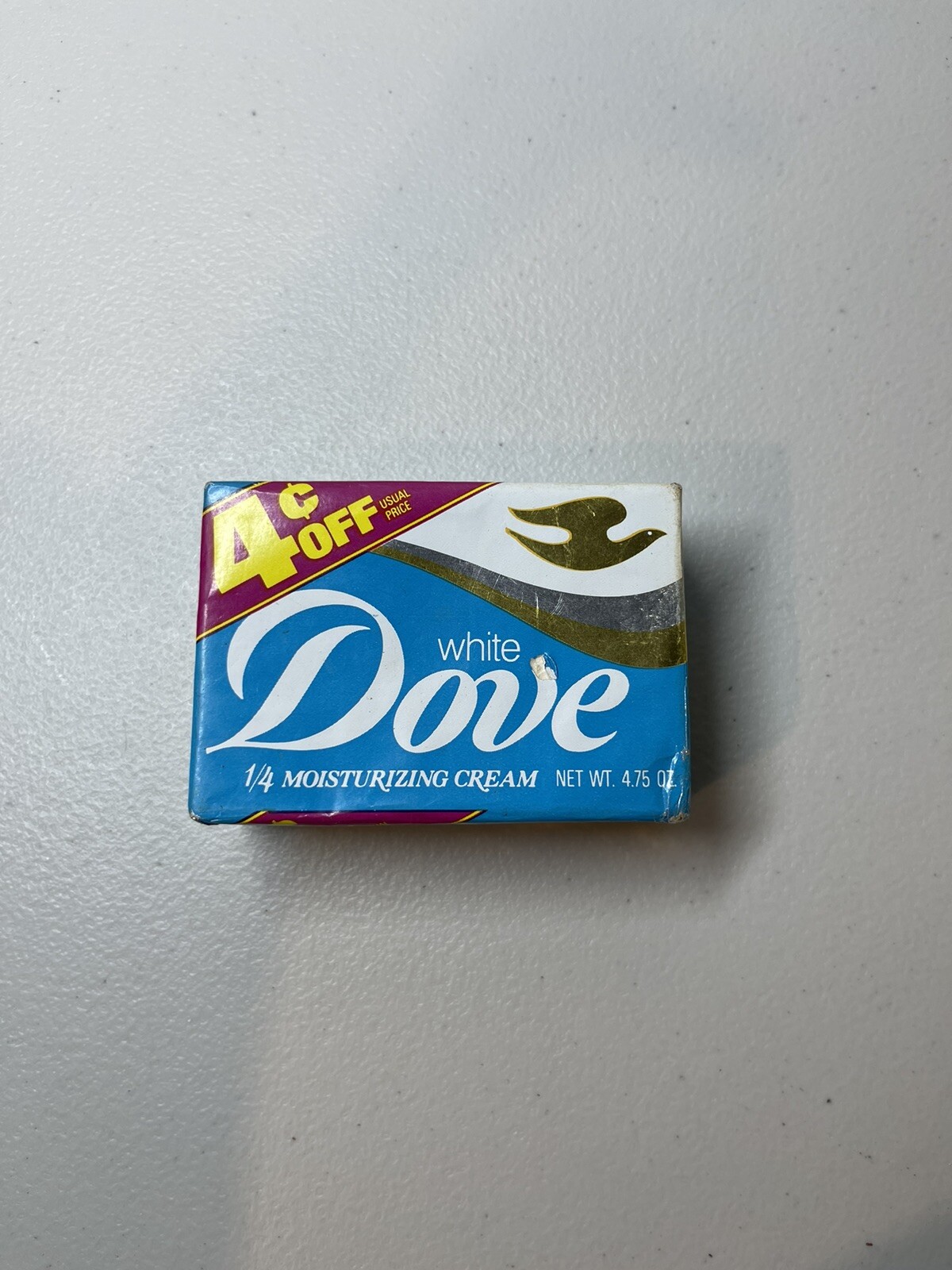 New Vintage Dove White Beauty Bar Soap 1/4 Moisturizing Cream 4.75 Ounce