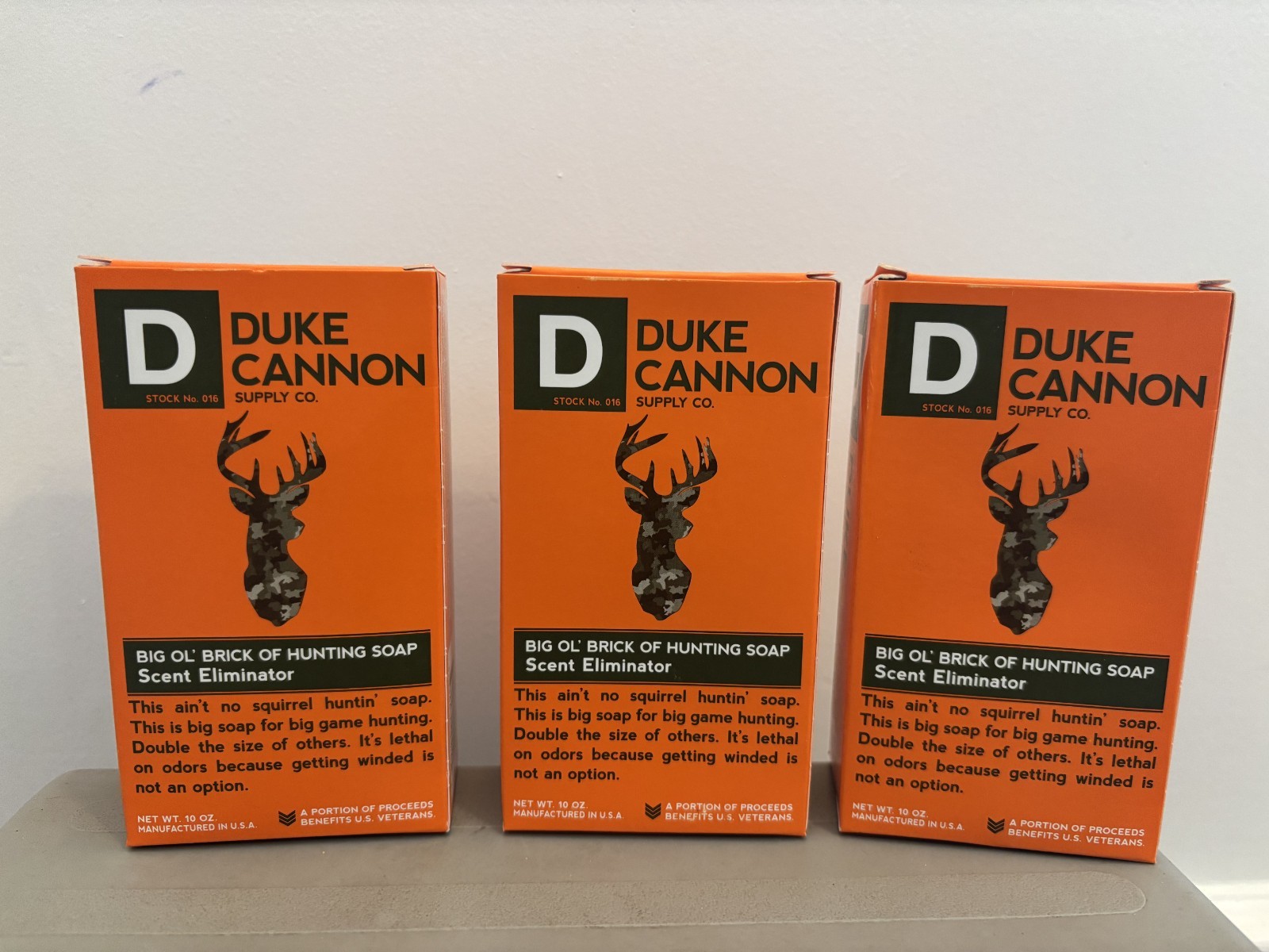 Duke Cannon Big OL’ Brick of Hunting Soap SCENT ELIMINATOR 10 oz – 6 Pack