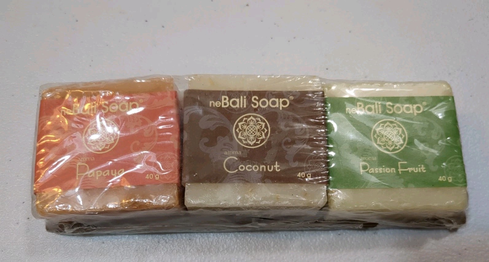 Natural 3 Bar Soap Set neBali Soap Papaya Coconut Passion Fruit Unisex 40g Each