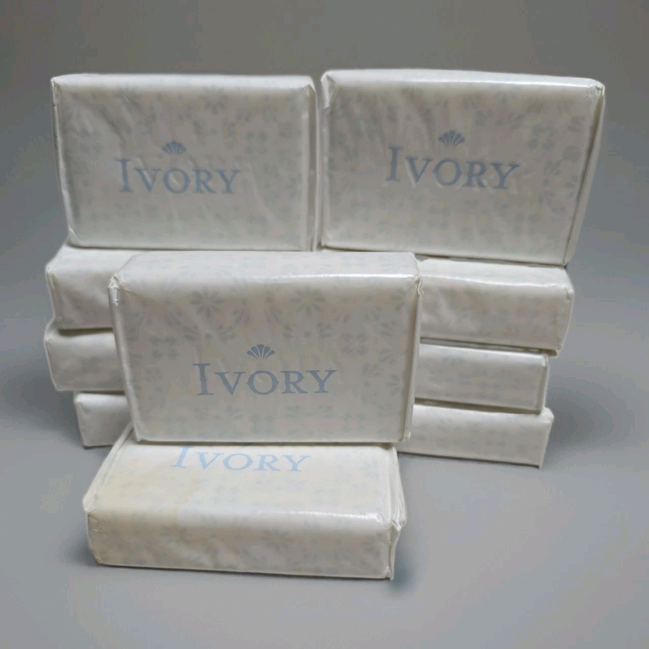 Ivory Soap White Bar Original Scent, 3.17 oz. 10 Count – New
