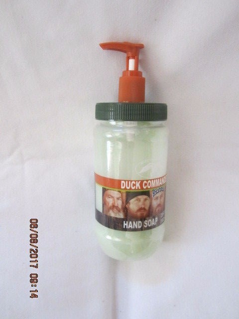 Duck Commander Hand Soap 20 OZ Container – Partially Used