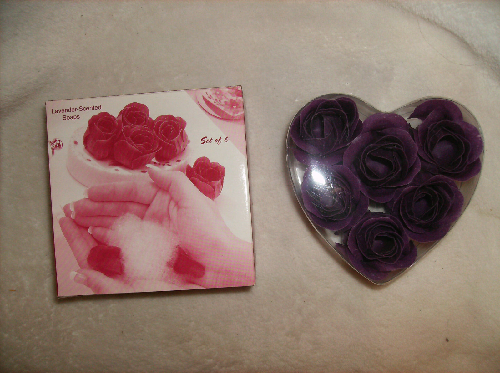 NEW 3 PC WILD STRAWBERRY SCENTED SOAP BAR NEW IN BOX GIFT RED