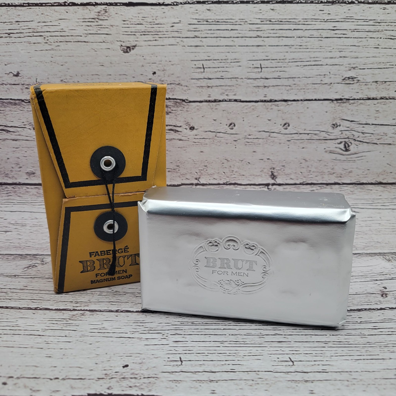 FABERGÉ BRUT for MEN Magnum Soap Classic 8 oz Vintage Scent 1970s New