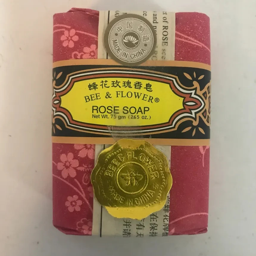 Bee & Flower Rose Soap Bar 75g 2.65oz Moisturizing Bath Body Soap NEW