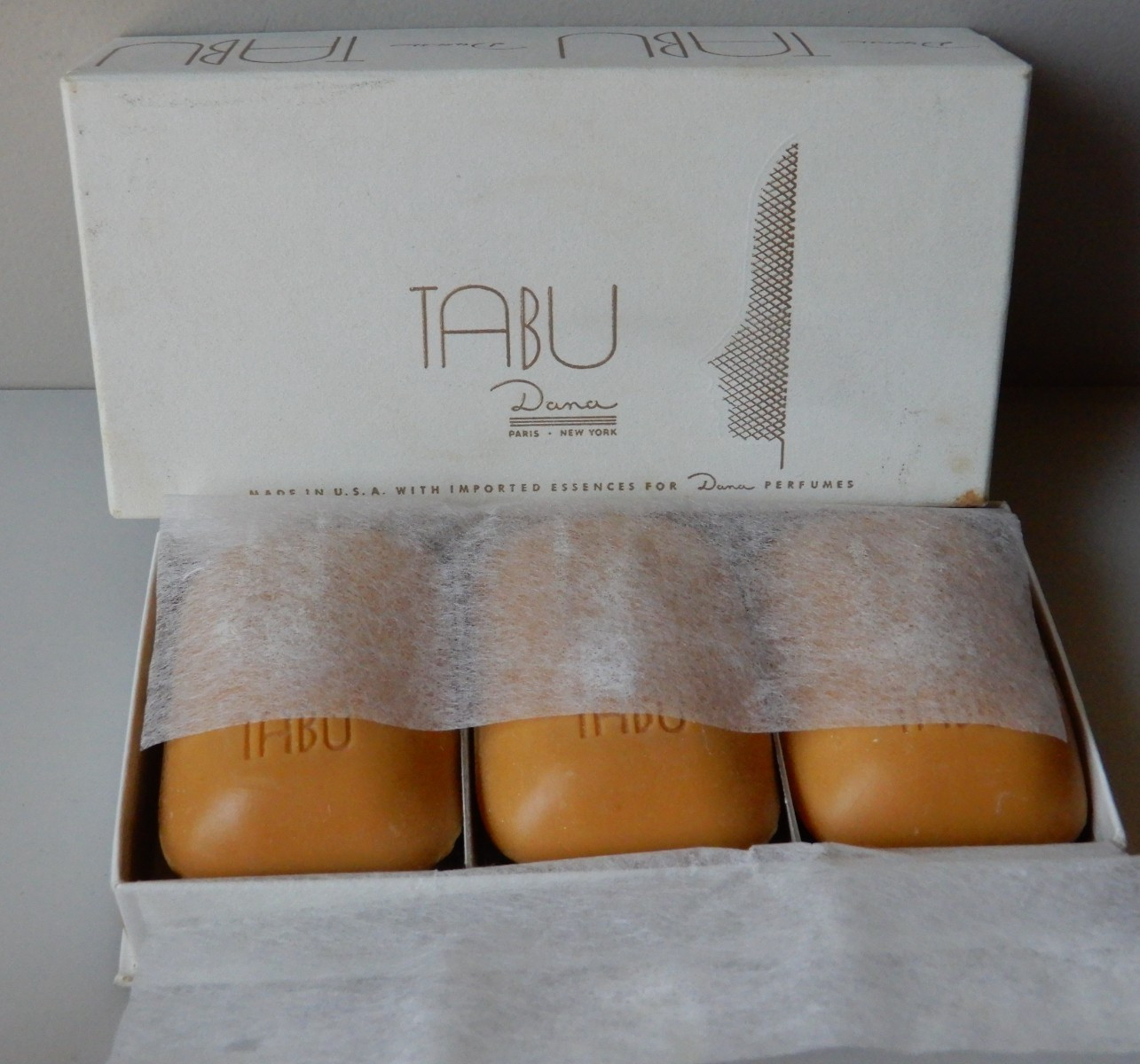 Tabu Dana Scented Soap Pack of Three Cakes 3.5 Oz each MINT IN BOX