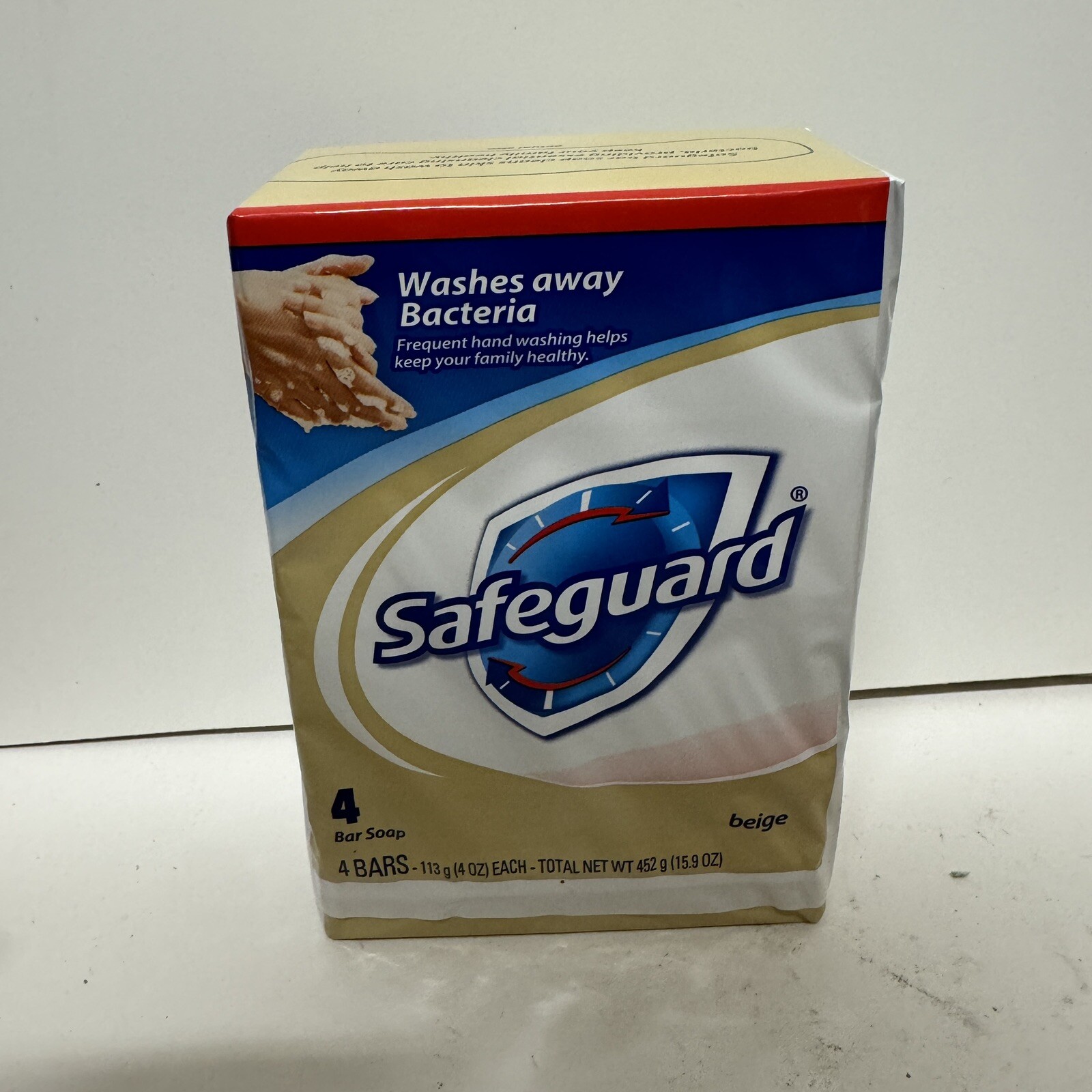 Safeguard Antibacterial Deodorant Soap Bar Eliminates 99% Bacteria Beige 4 Bars