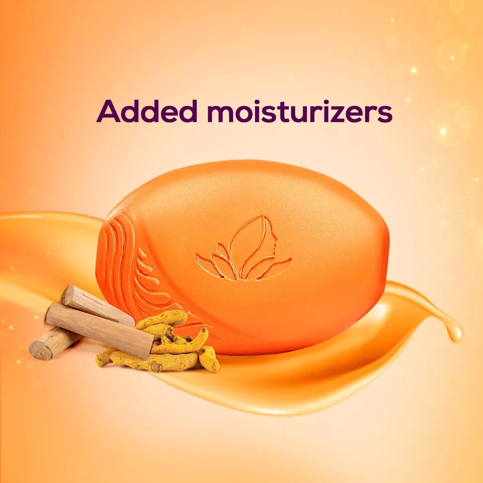 Santoor Sandal & Turmeric Soap (4 x 100g) Moisturizing & Skin Brightening Bars