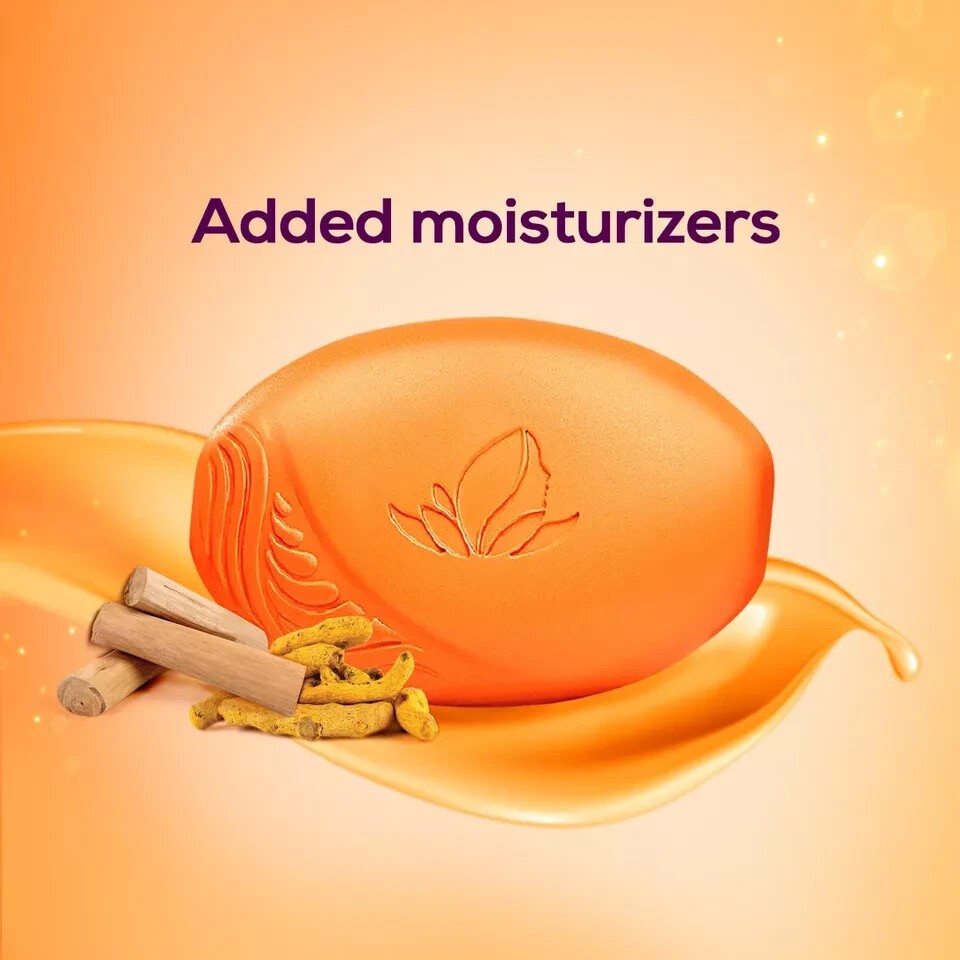 Santoor Sandal & Turmeric Soap (4 x 100g) Moisturizing & Skin Brightening Bars