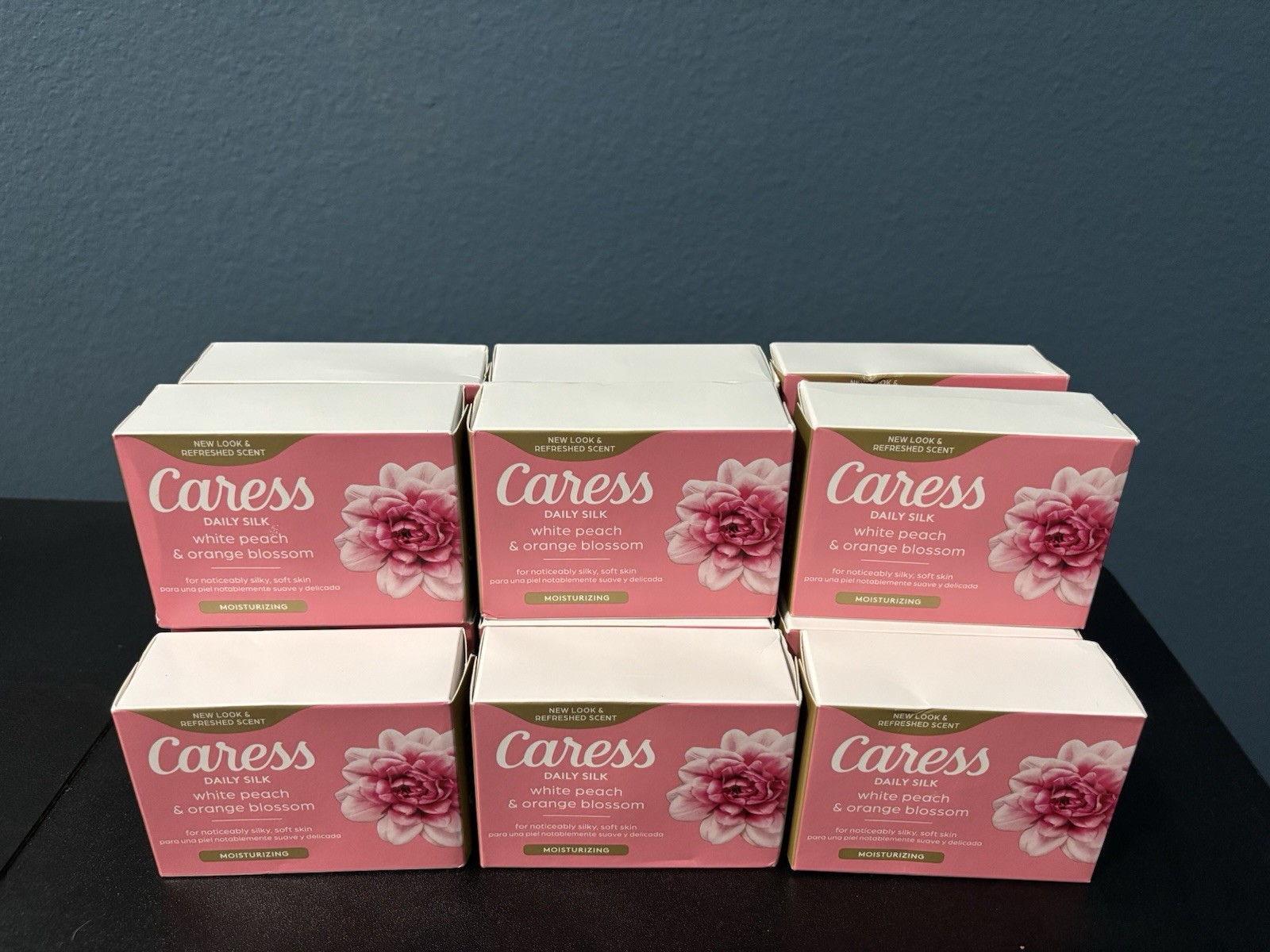 Caress Daily Silk White Peach & Orange Blossom Soap 15 Bars Lot 3.75 Oz New