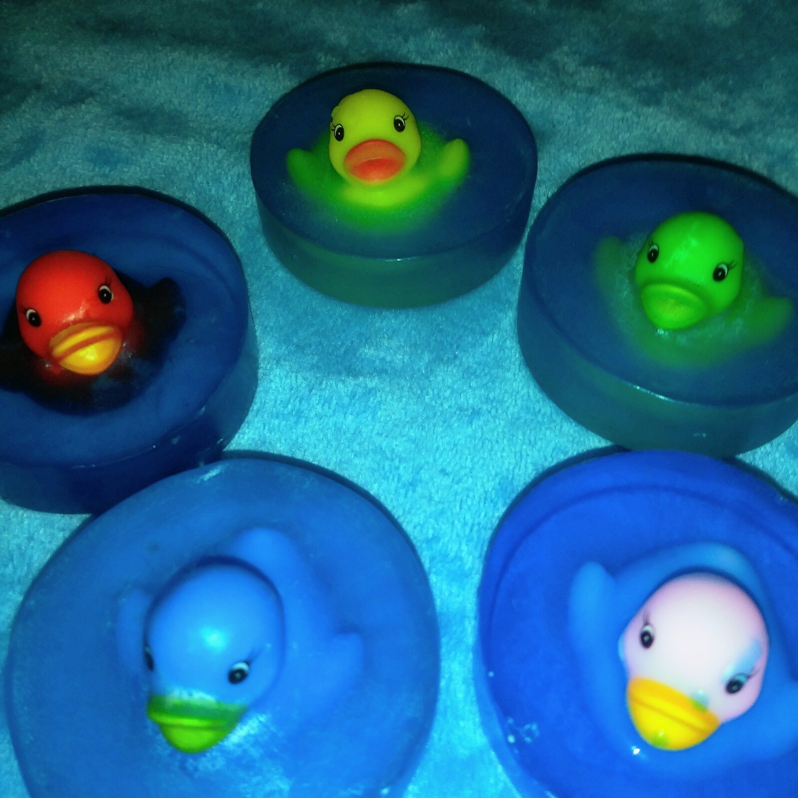 10–Rubber Ducky bar soaps in variety of 5 colors yellow blue green red & pink.