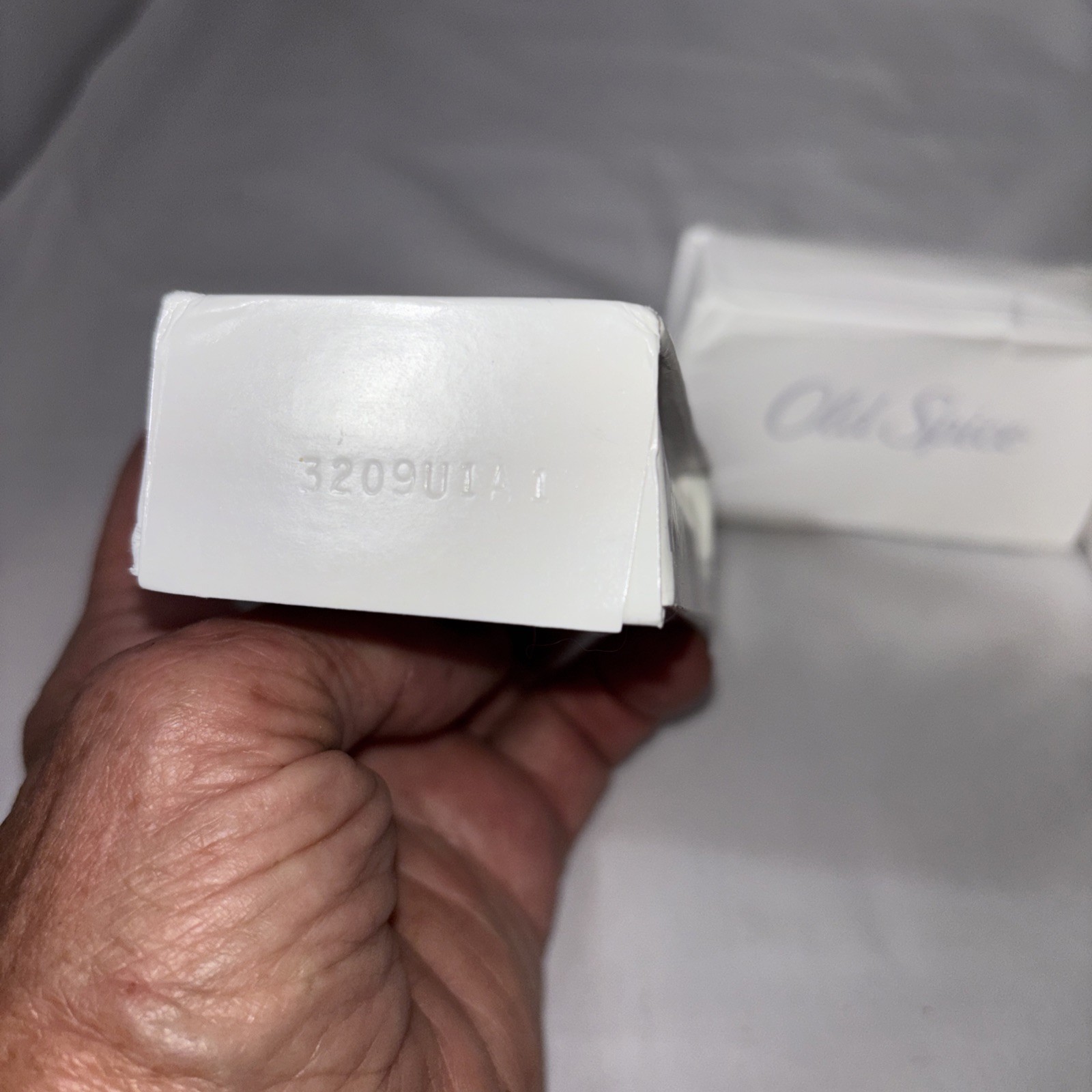4 Bars Vtg OLD SPICE Soap – New Old Stock Original Box – 3.17 oz / 90g each