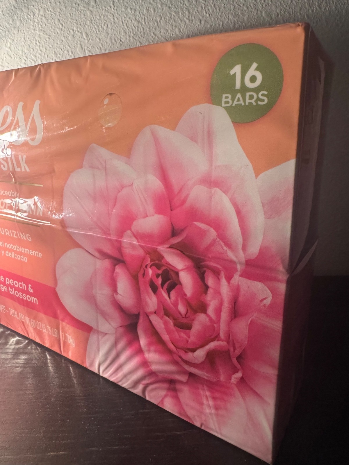 16 Bars Caress Daily Silk Bar Soap White Peach Orange Blossom New