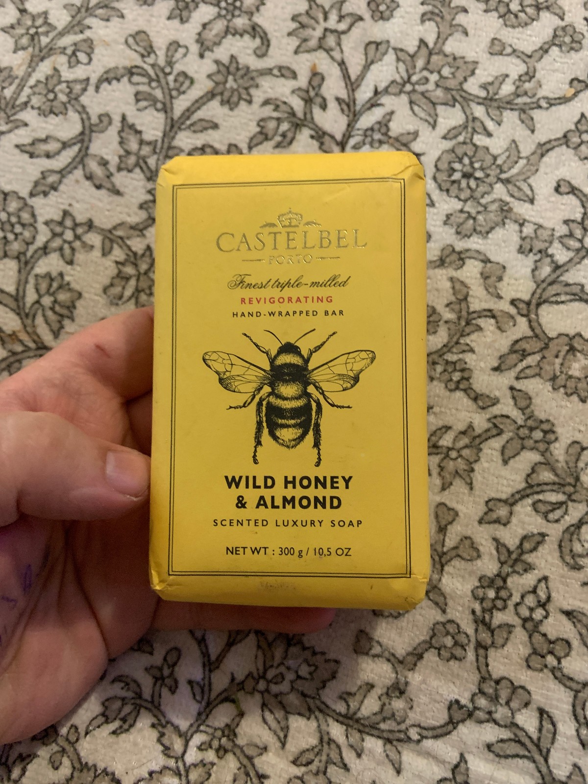 Castelbel Luxury Bath Bar Soap Wild Honey & Almond Revigorating 10.5oz