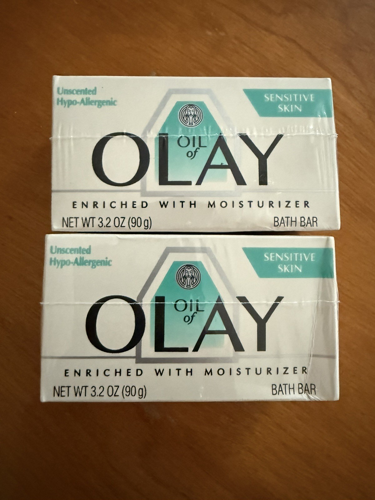 2 Boxes Vintage 1990 Oil Of Olay Bar Soap Sensitive Skin Moisturizer 3.2 OZ Each