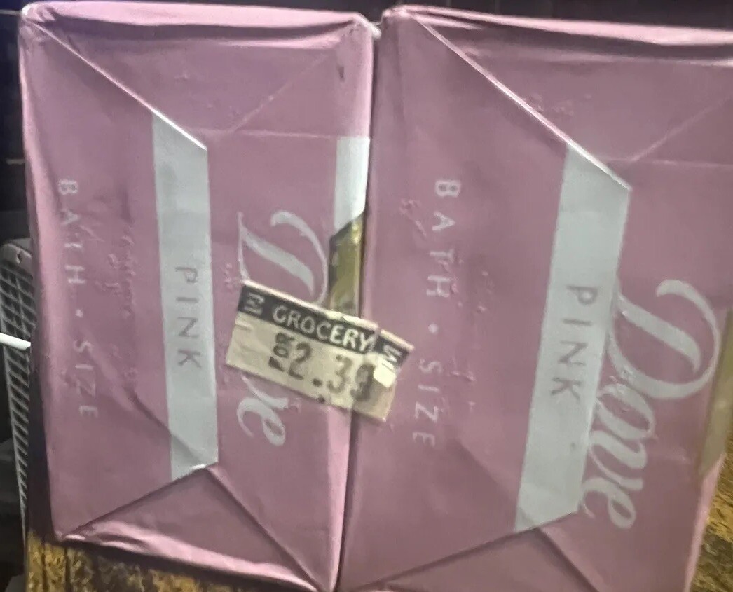 2 Vintage Dove Pink Beauty Bar Soap 200 gram 1/4 Moisturizing Cream Light Scent