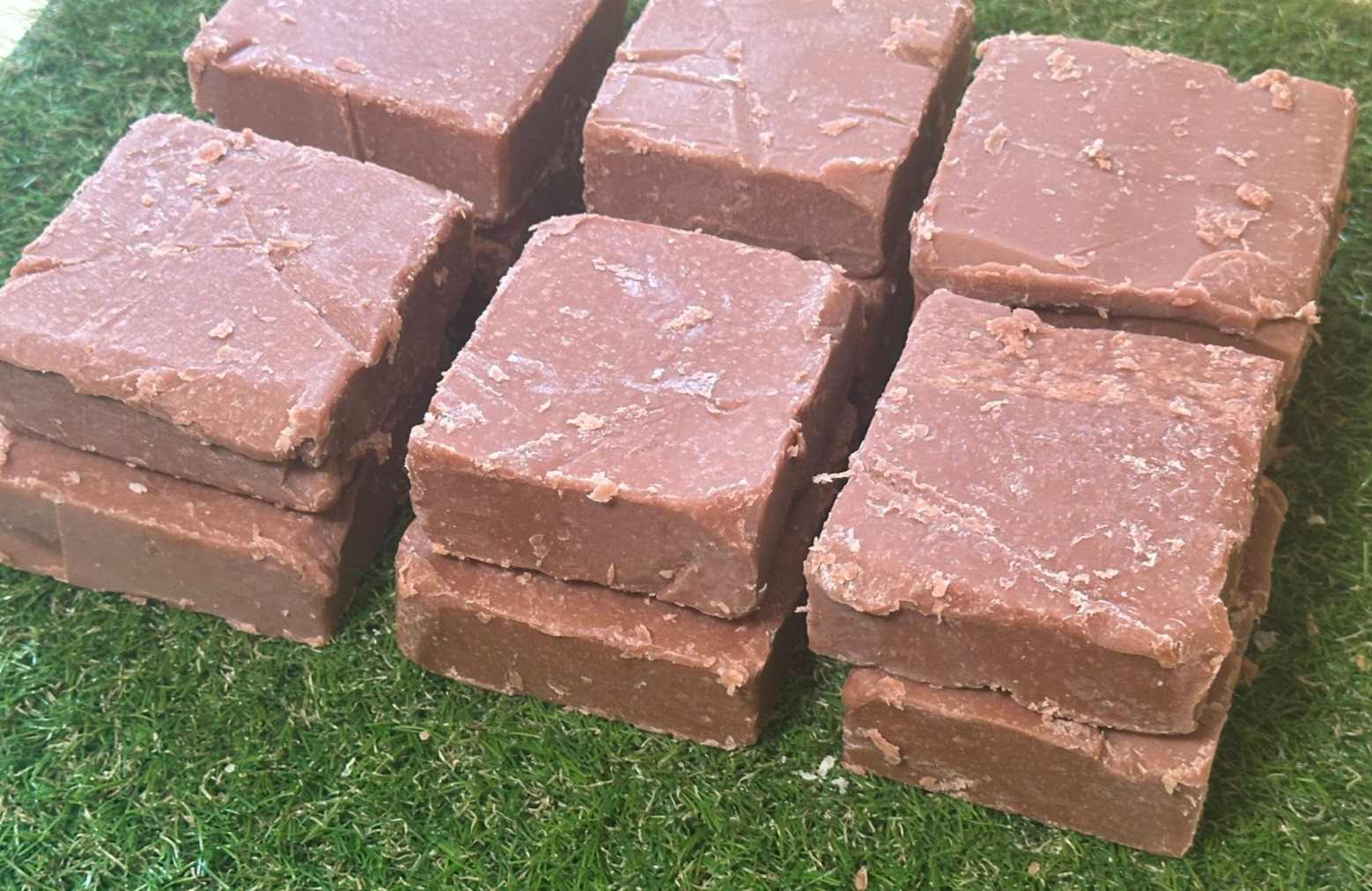 12 Bars Dr. Squatch Soap (Factory Rejects – No Box) Gold Moss-Zero Grit
