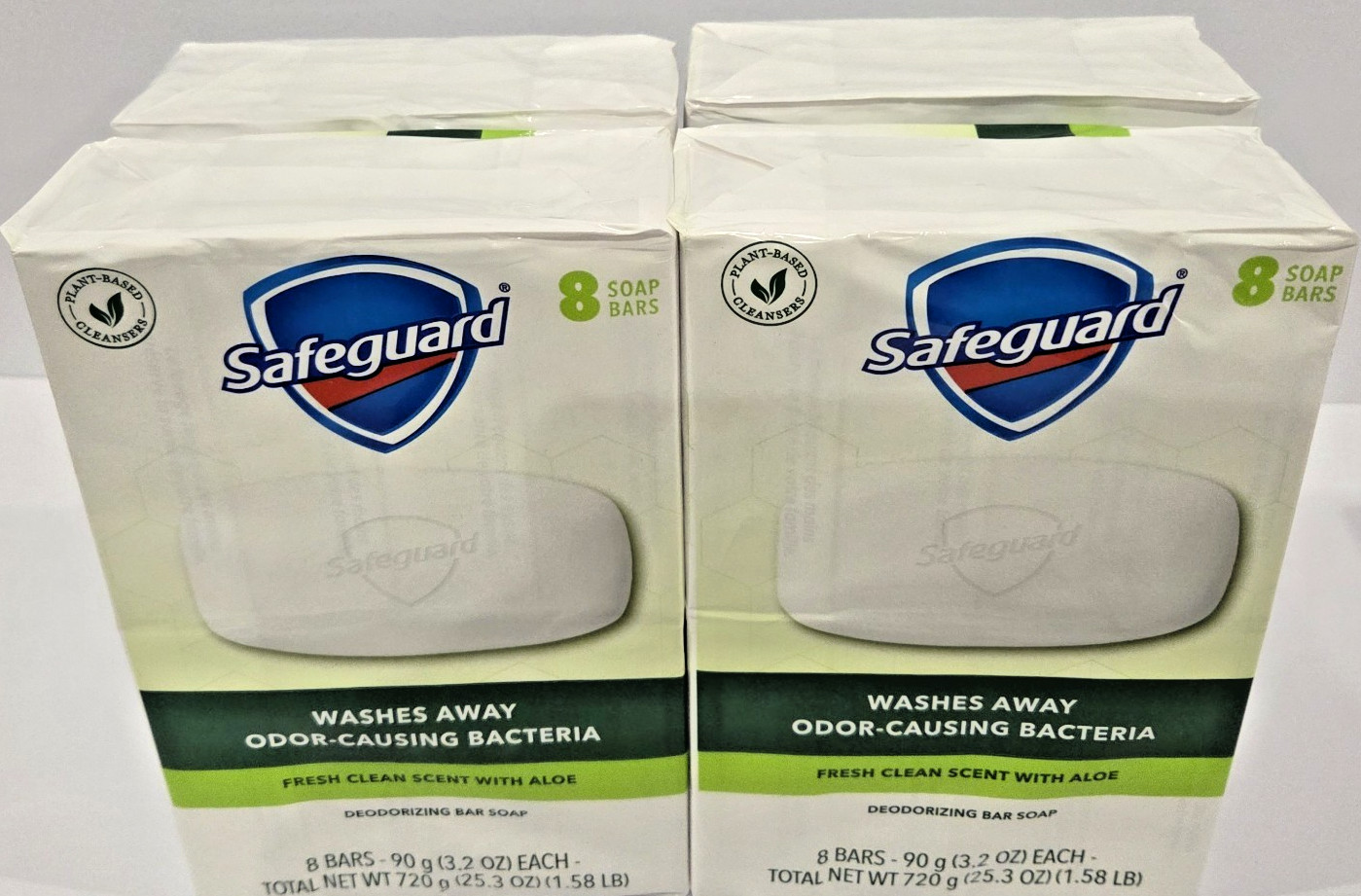 4 Packs of 8 Bars Of Safeguard Fresh Scent With Aloe Bars Of Soap.