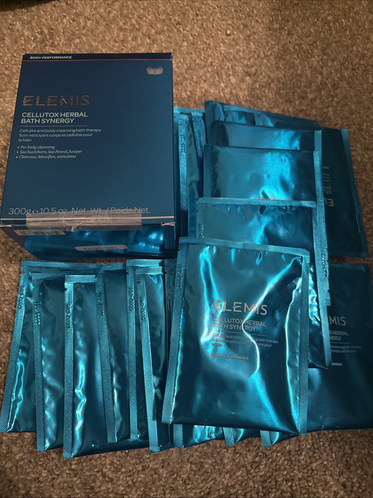 Lot Of 31 ~ Elemis Cellutox Herbal Bath Synergy 300g 10.6 fl oz Sachets GENUINE