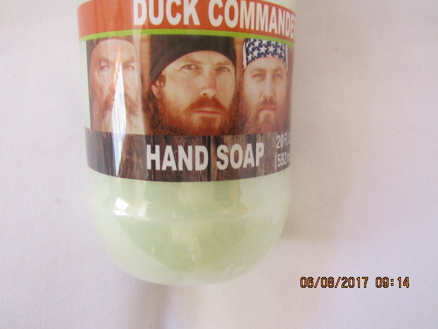 Duck Commander Hand Soap 20 OZ Container – Partially Used