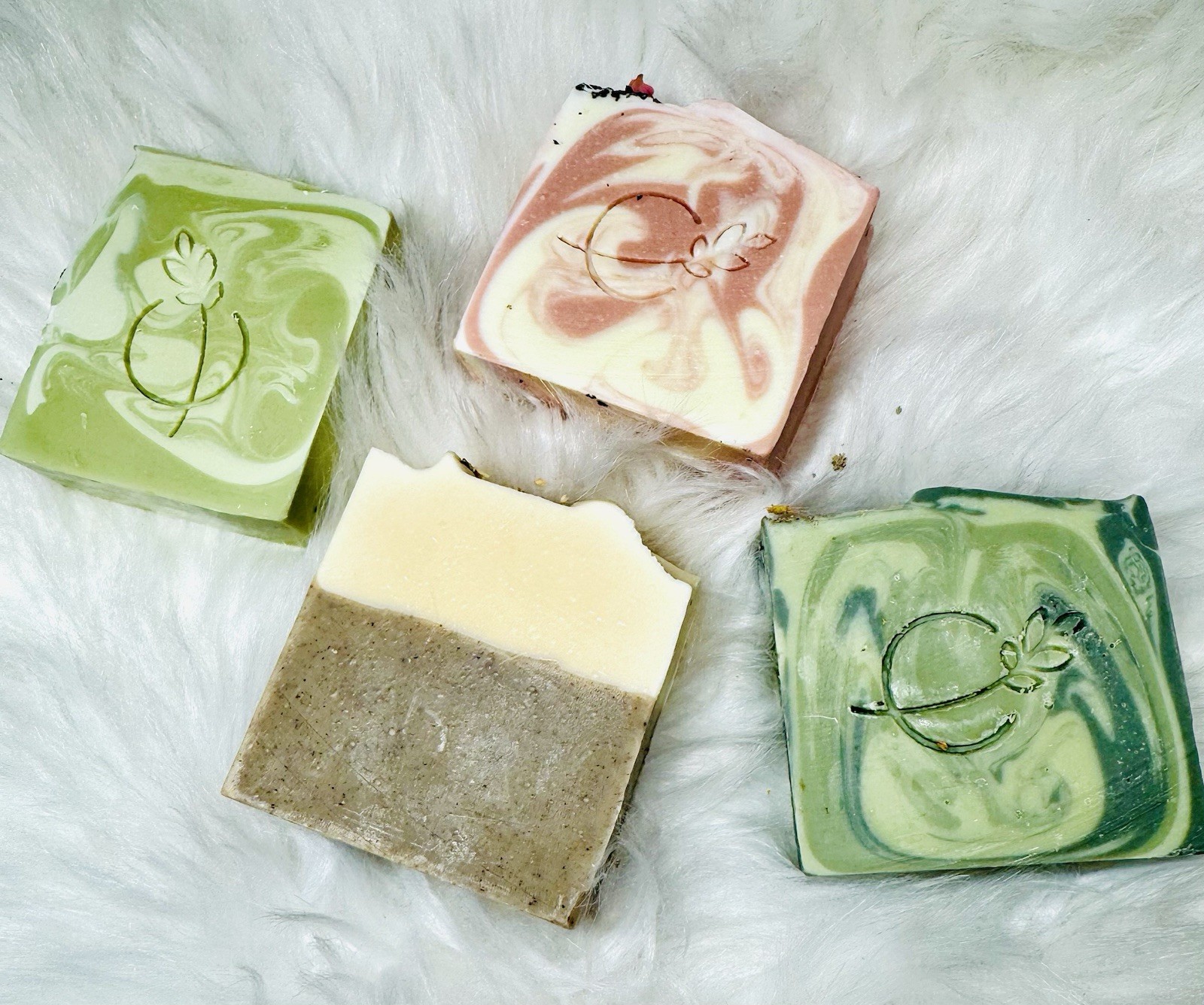 Handmade Botanical Assorted Soap Set Swirl Rectangular Bars Multipack
