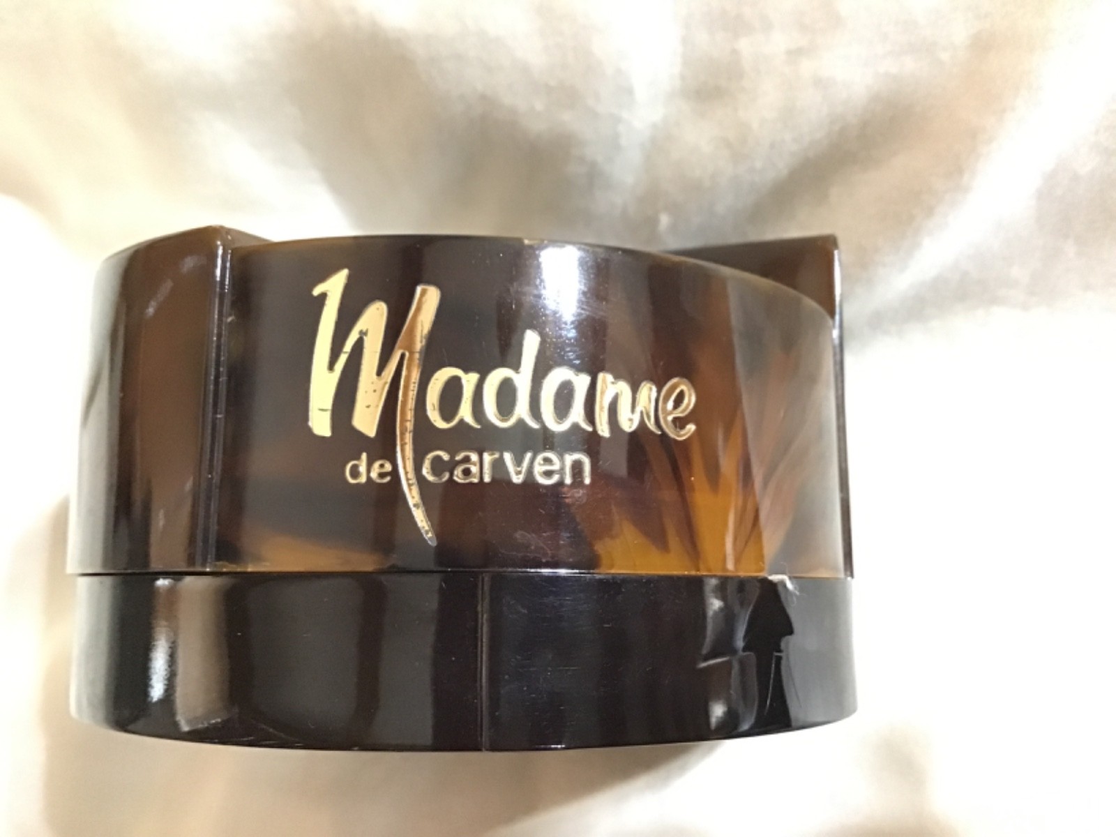 Madame de Carven Paris soap 100G