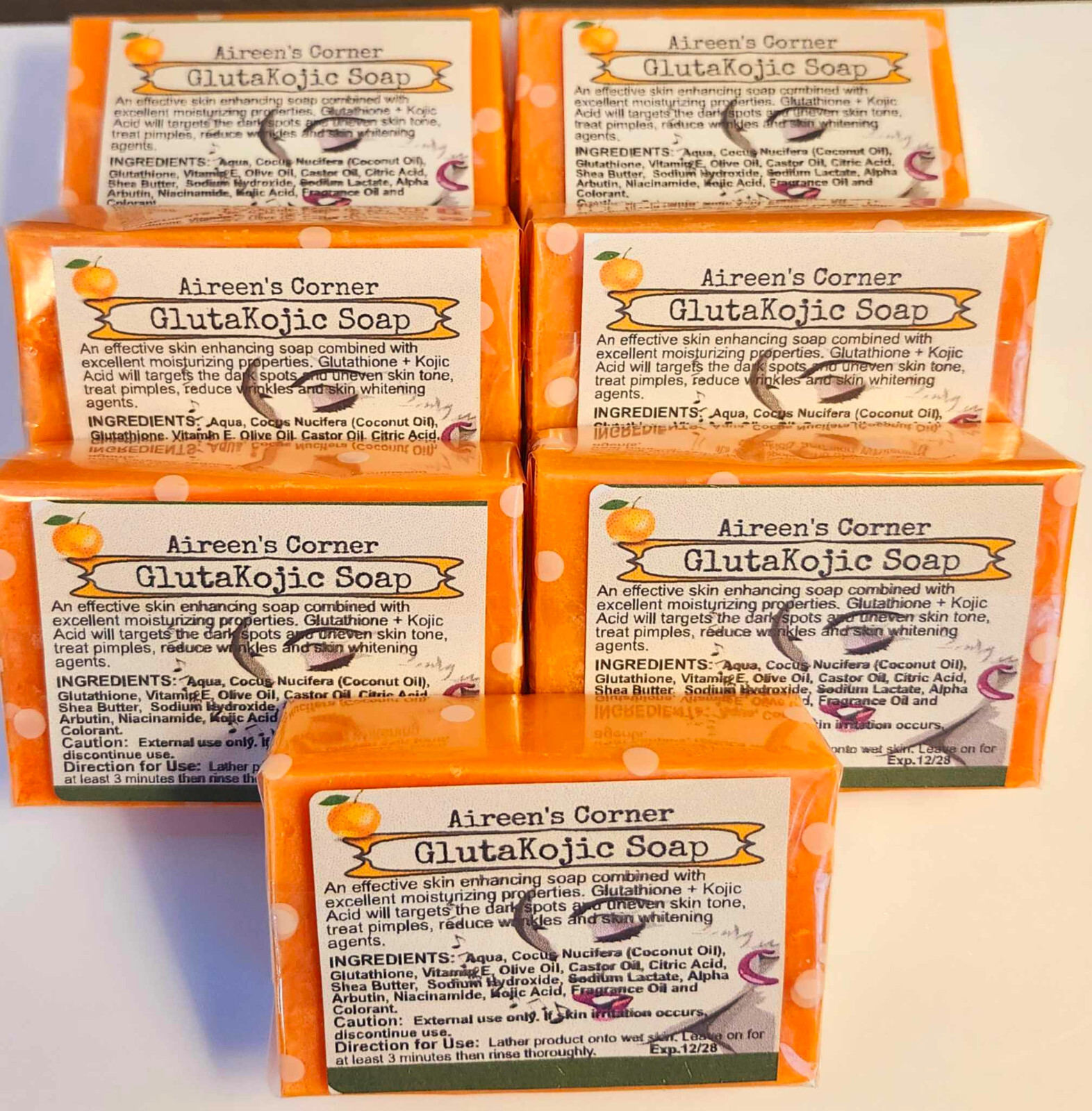 1 HandCrafted Glutathion + Kojic Acid + Alpha Arbutin + Niacinamide”Choose” Soap