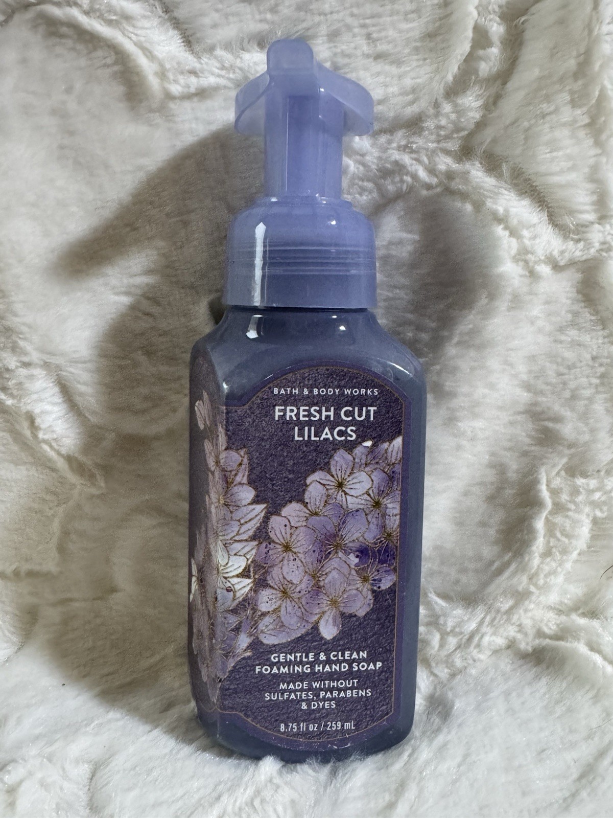 Bath & Body Works FRESH CUT LILACS Gentle Foaming Hand Soap 8.75 oz