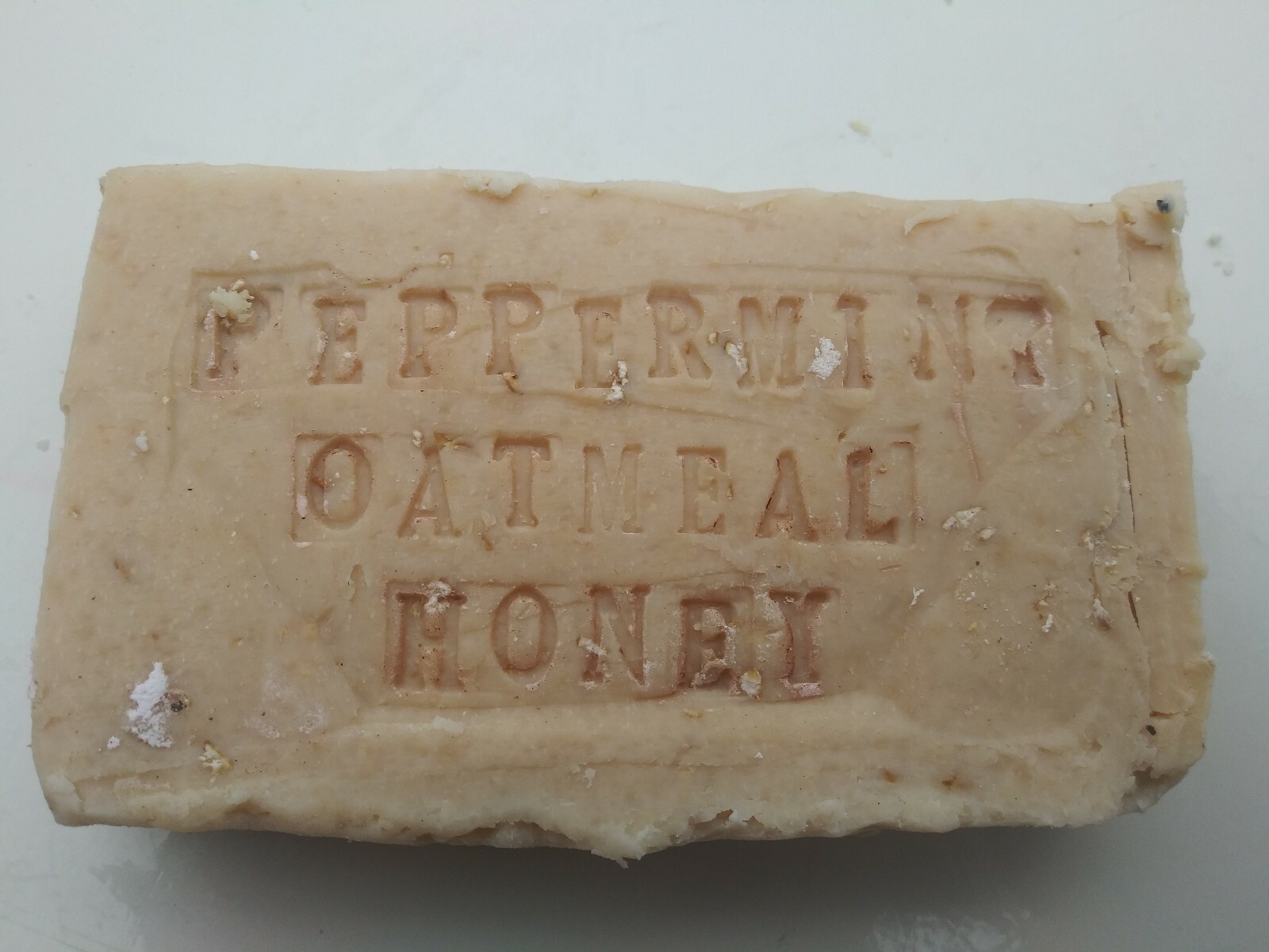PEPPERMINT OATMEAL & HONEY GOAT MILK SOAP HAPPY GOAT CREAMERY PURE ESSENTIAL OIL