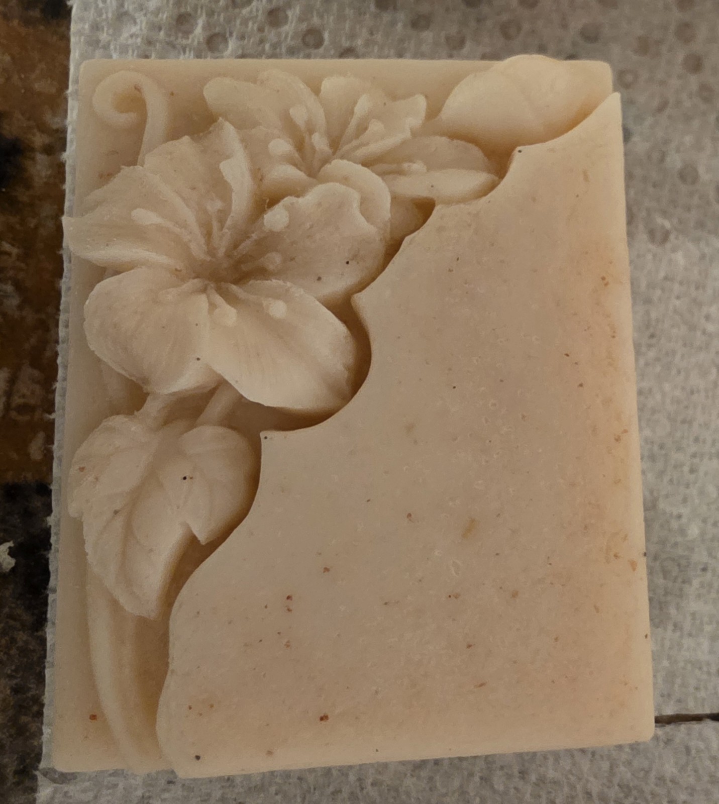Jabones Artesanales – LAVENDER & OATS 2
