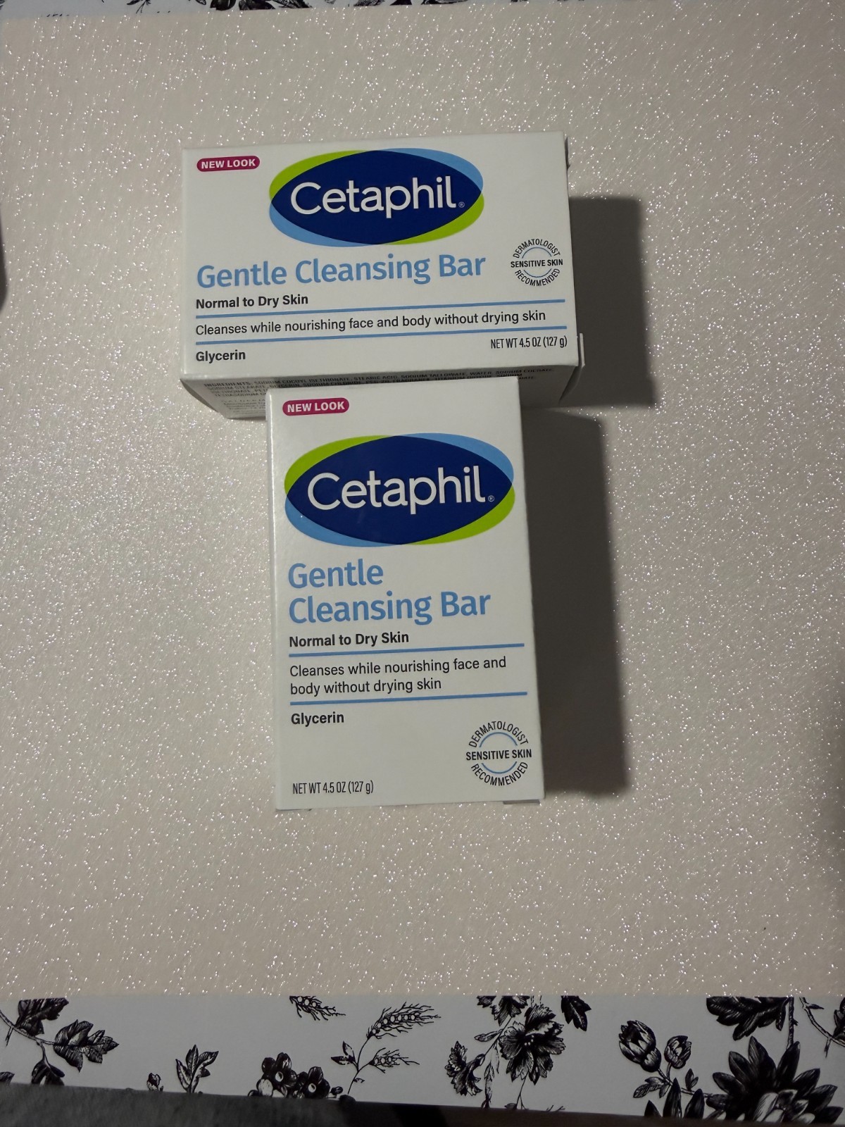 1 Cetaphil Gentle Cleansing Bar Dry to Normal, Sensitive Skin 4.5 oz. )