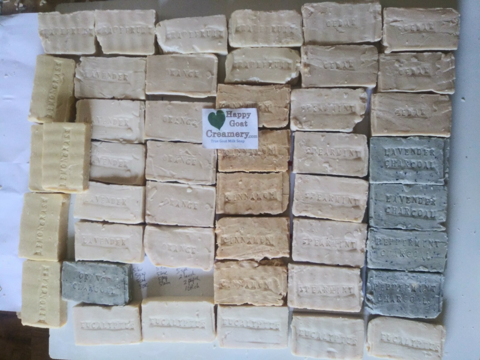 50 BARS MIXED PACK RAW GOAT MILK SOAP PURE ESSENTIAL OILS CHEAP BULK WHOLESALE