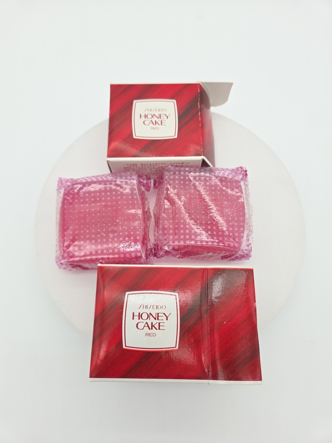 Shiseido Honey Cake Translucent Fragrance Ruby Red Soap 100g Box Vintage 2 Pack