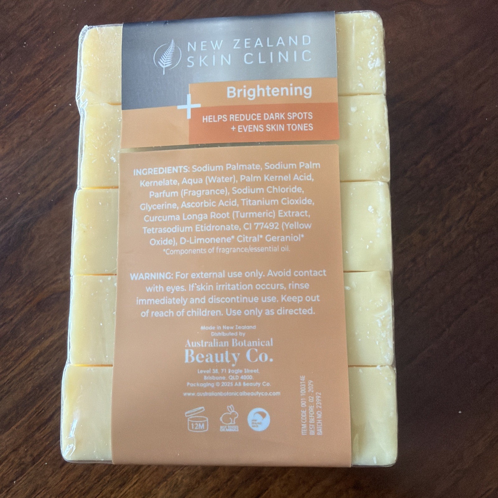 NEW ZEALAND SKIN CLINIC Brightening + Vitamin C Turmeric Body Soap (5-Pack) NEW