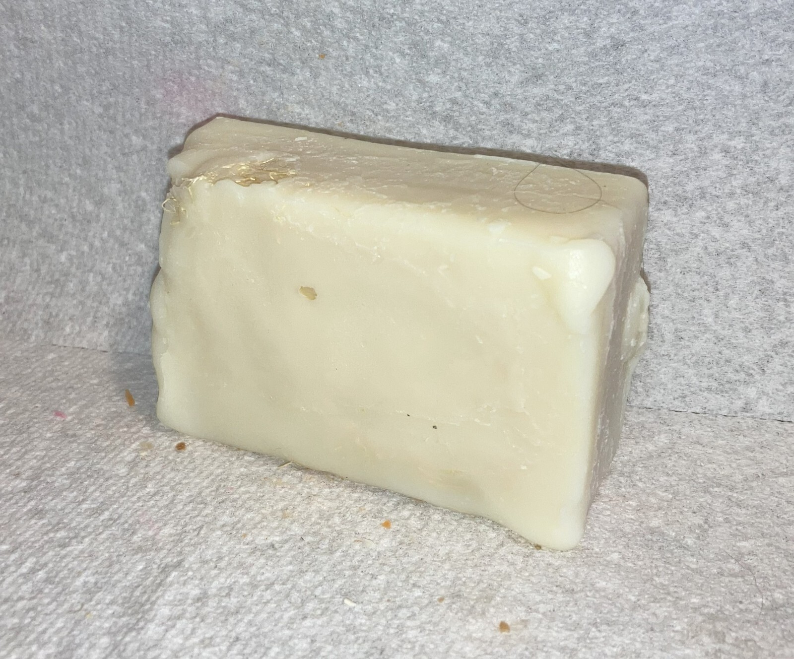 Handmade Soap – Scent: Citrus Splash Loofah – 4 oz. w/Cocoa & Shea Butter