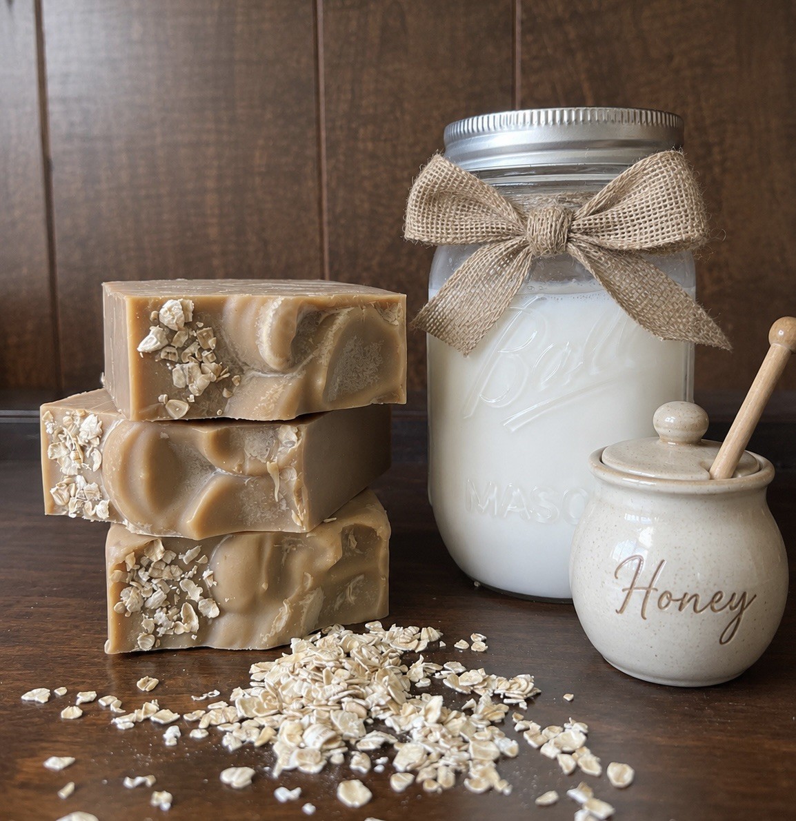 Handmade Goat’s Milk Honey Oatmeal Soap Bar, Vanilla Sweet Orange Scented