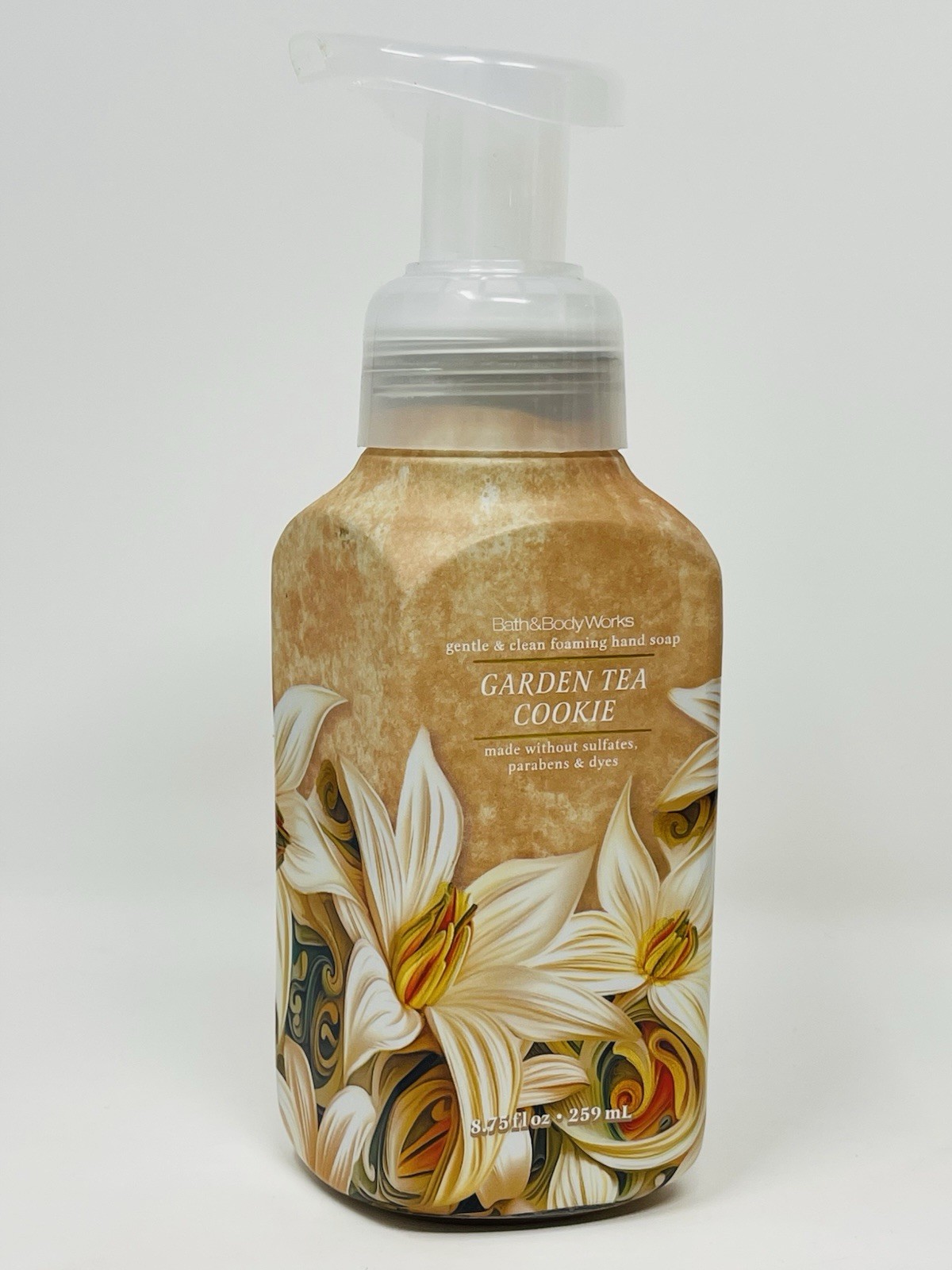 1 BATH & BODY WORKS Garden Tea Cookie GENTLE CLEAN FOAMING HAND SOAP NEW