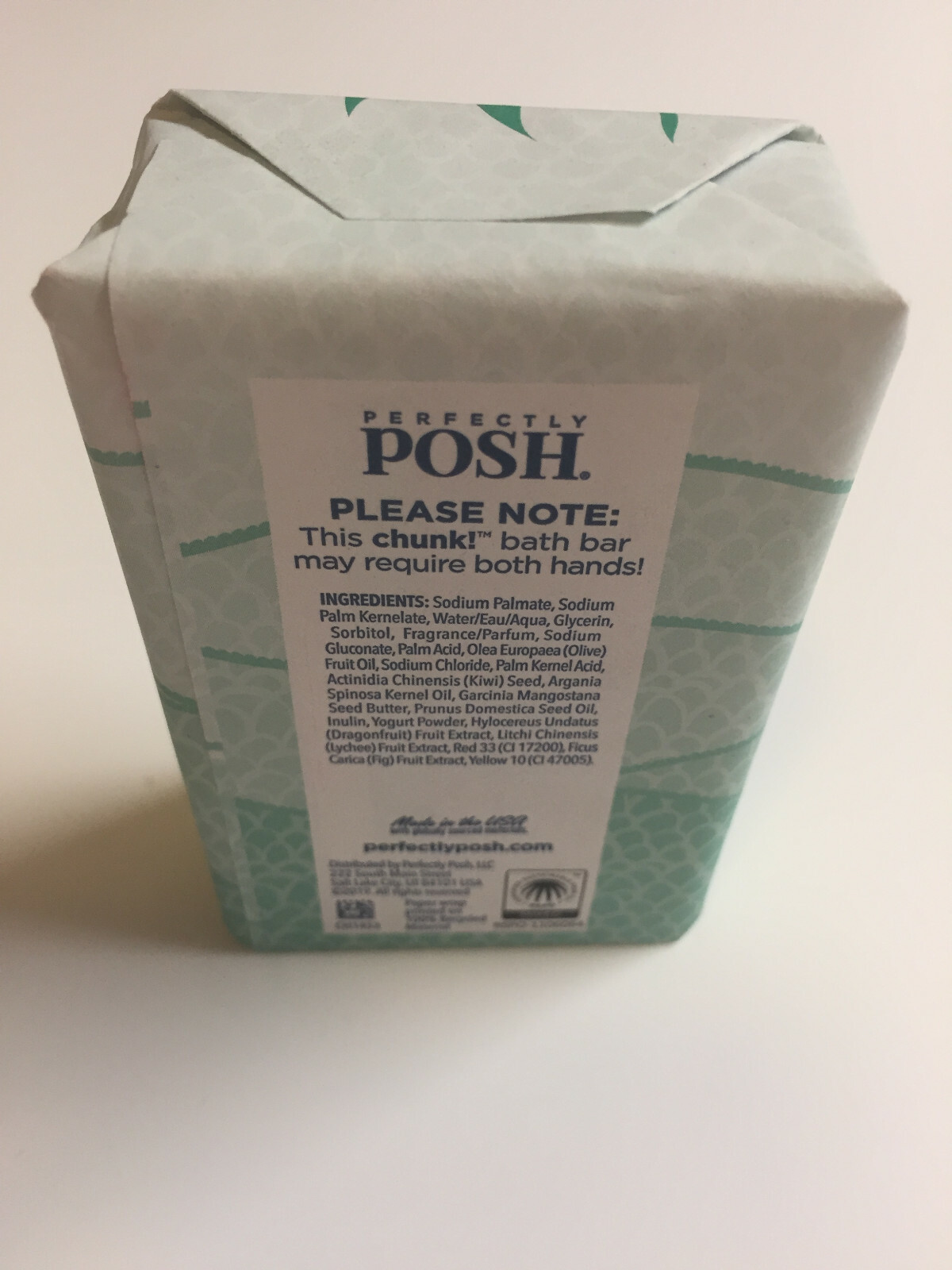 Perfectly Posh ~ Pink Kimono Slaying Dragon Fruit Bath Chunk ~ 7 oz ~ Retired