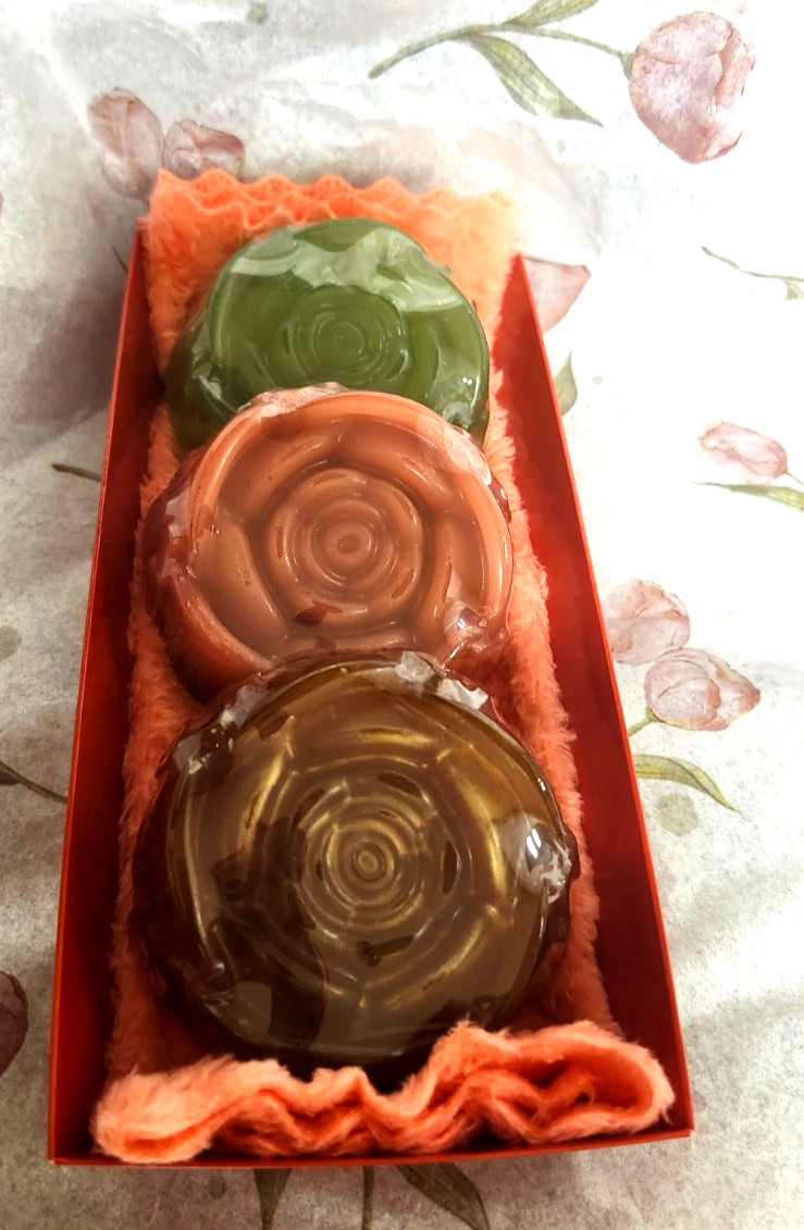 Handmade Soap Handmade Goat Milk, Tumeric, Honey, Oat, Birthday Gift Spa Set