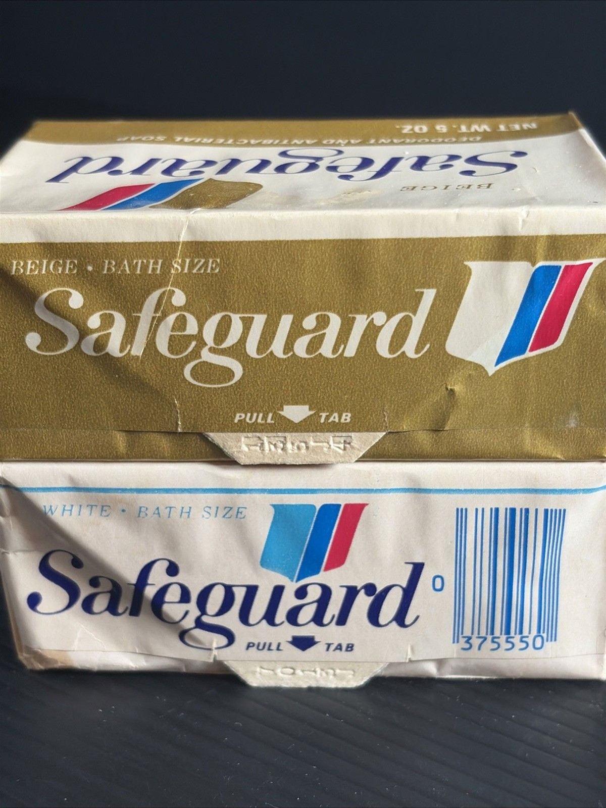 2 Vtg SAFEGUARD Deodorant Soap Bar 5oz size NEW One Beige One White