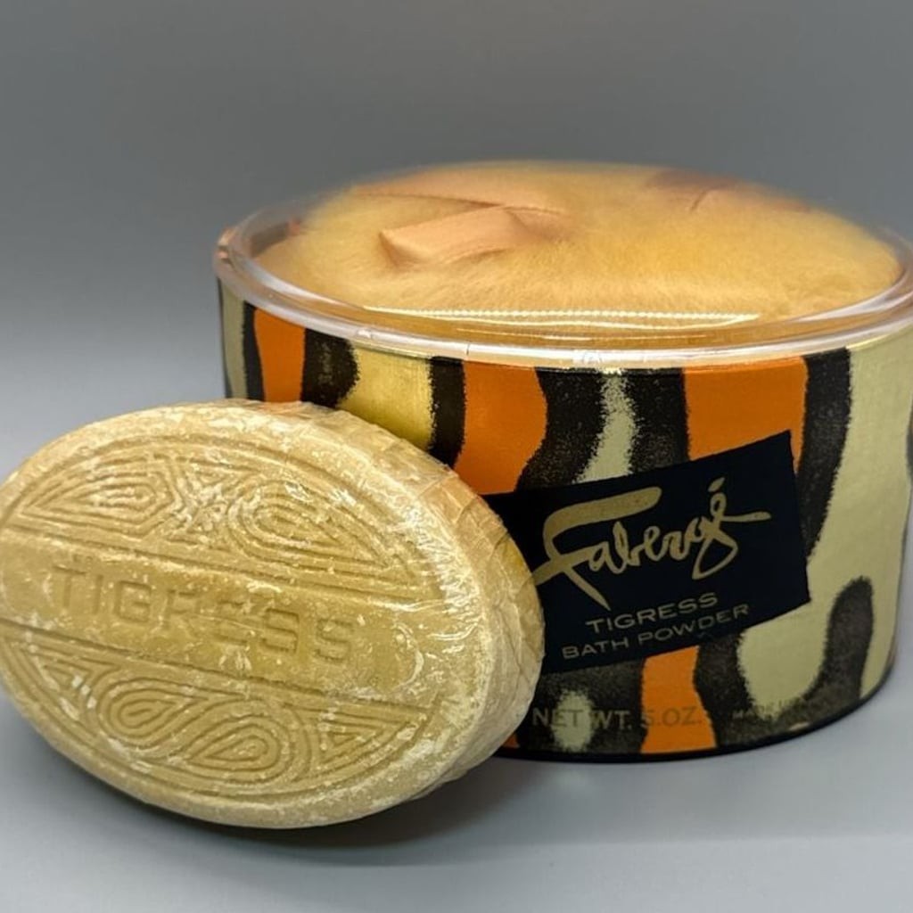 NOS Faberge Tigress Bath Powder, Original Puff & Savon Tigress Soap Set New Vtg
