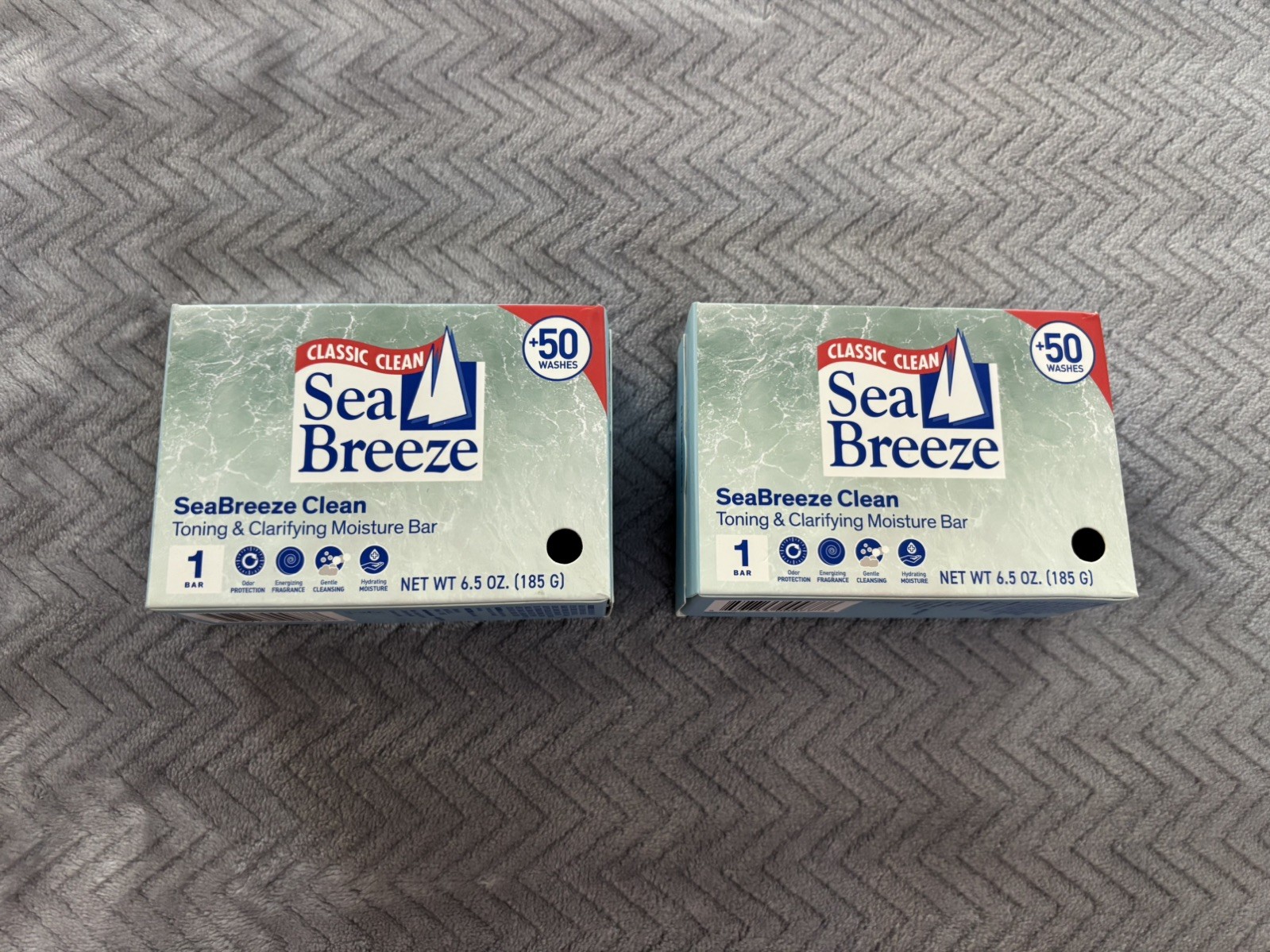Lot of 2 Sea Breeze Classic Clean Bar Soap Toning and Clarifying Moisture 6.5 Oz
