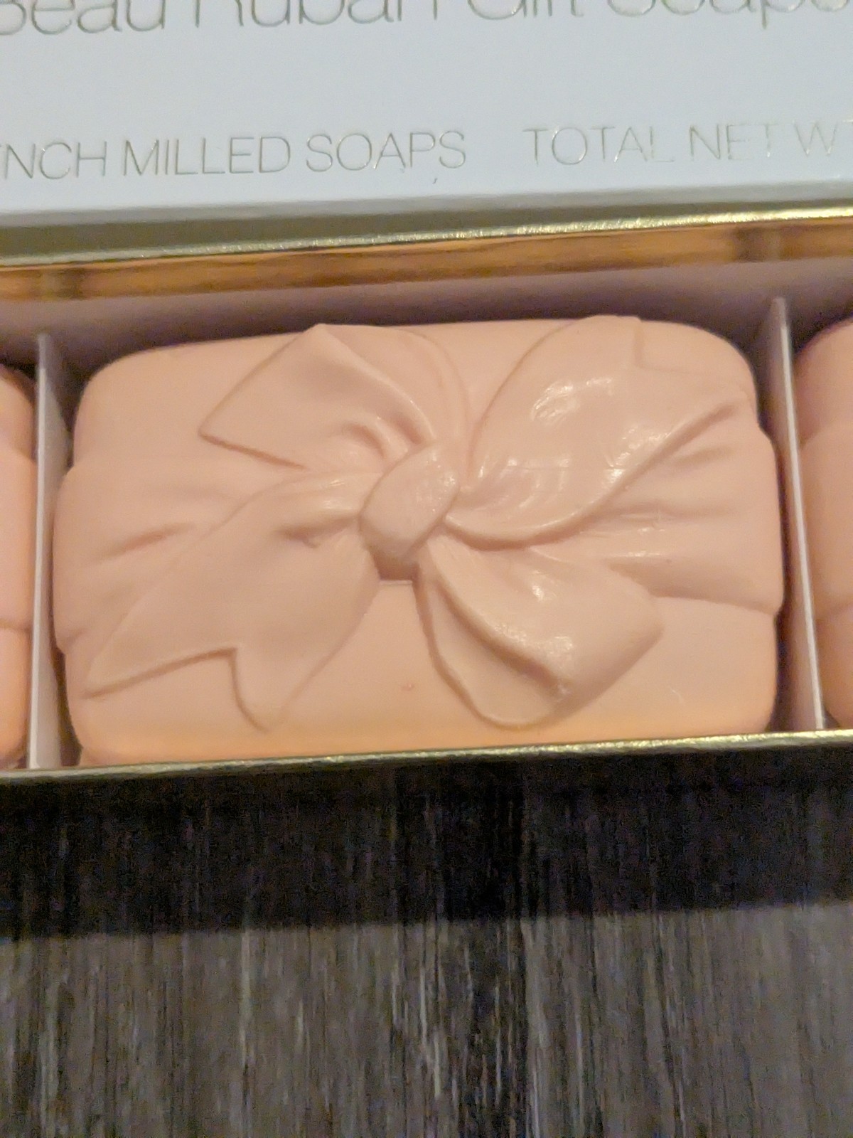 VTG French Milled Ribbon Soaps I.magnin Beau Ruban Gift Soaps 9oz Box New