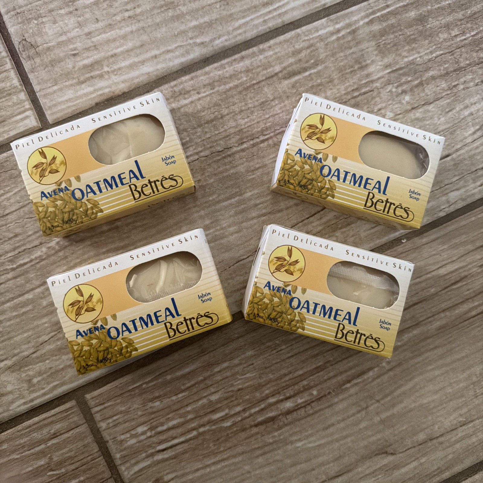 Avena Betres,Oatmeal Jabon Soap 3.50 oz Cleansing Bar ( 4Pack )