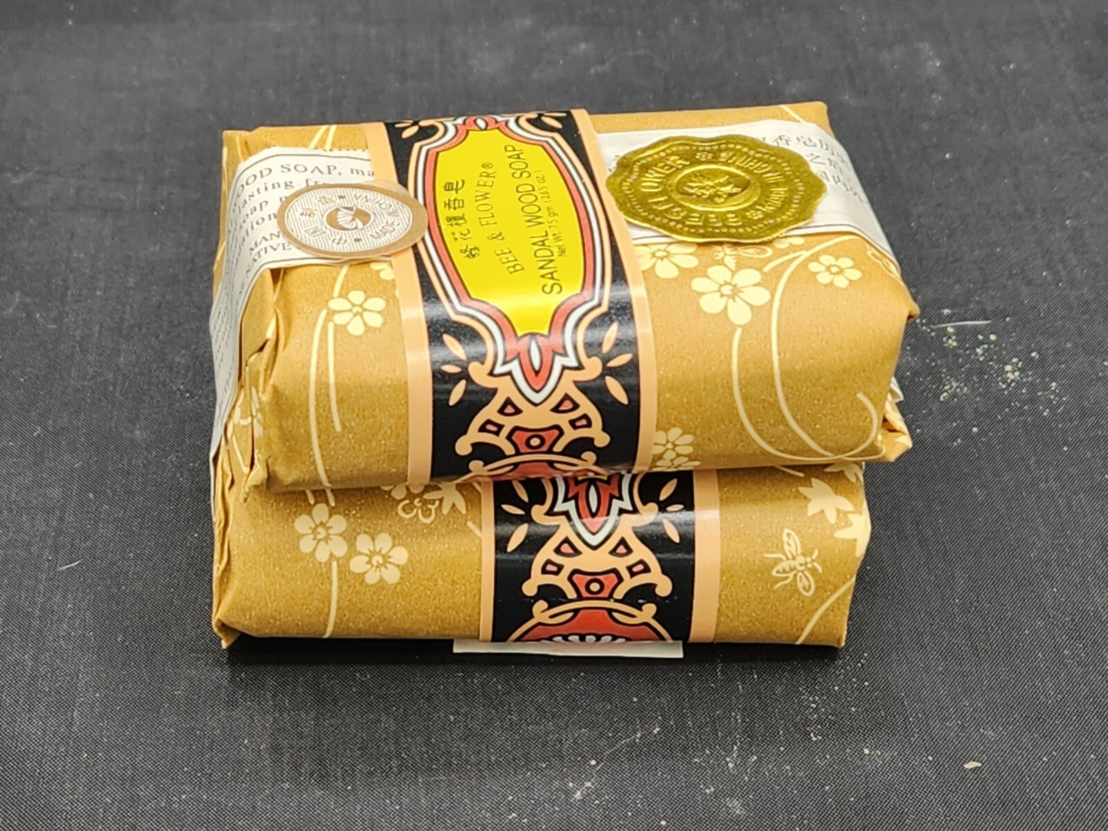 Bee And Flower Sandal Wood Soap Bars Lot 2 – 2.65 oz Each Gold Wrapping New