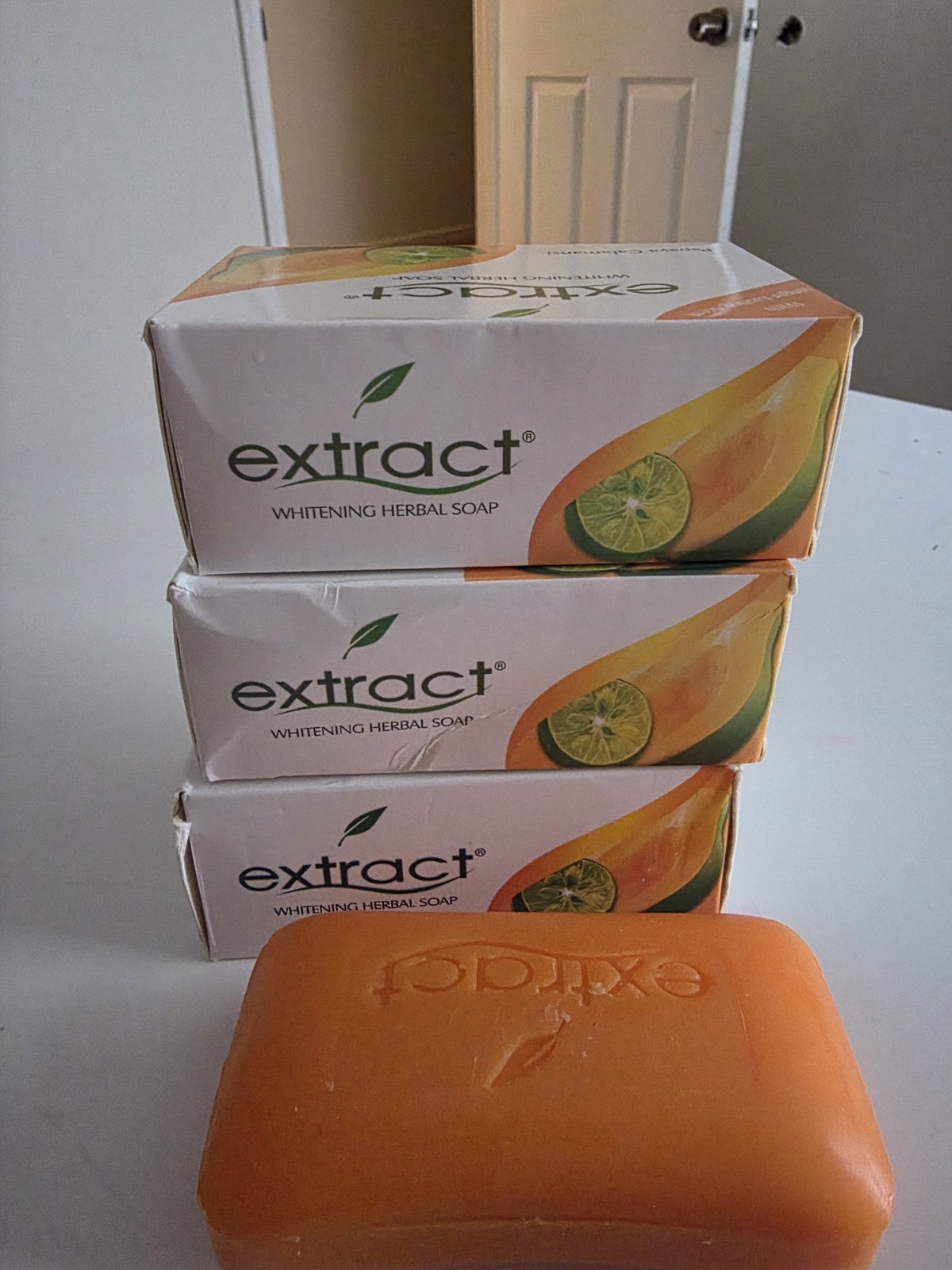 Extract Whitening Herbal Soap Bar Orange Herbal Rectangular 3-Pack Body