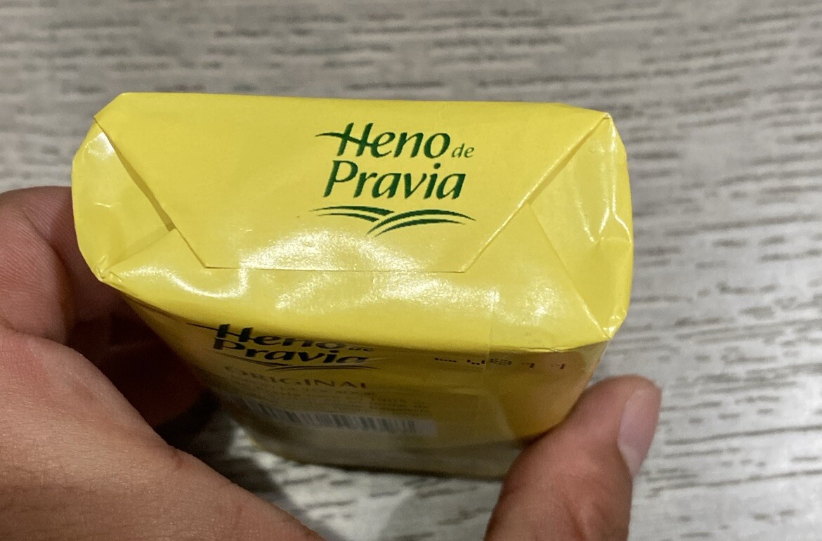 Heno de Pravia Original Jabon Natural Bath Bar Soap, 4oz. (115g)