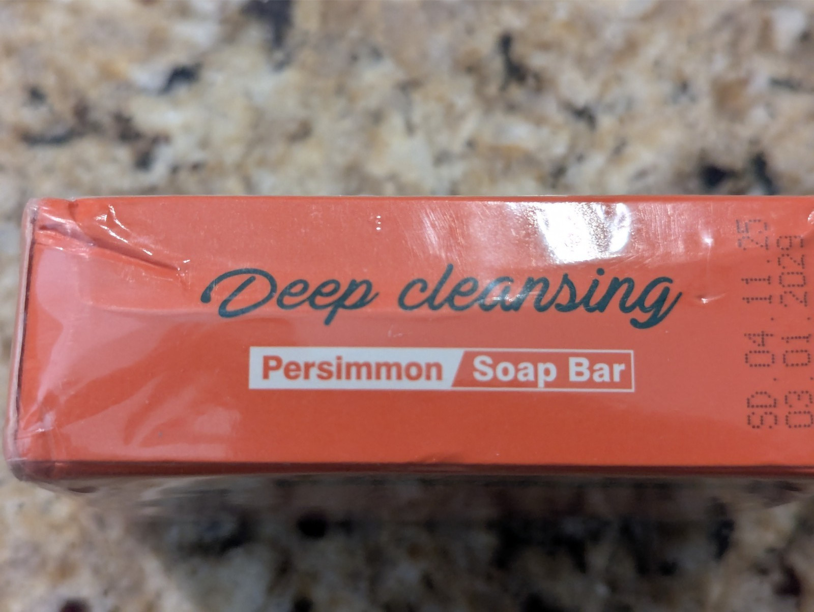 Sadoer Natural Persimmon Soap Bar Fragrance Deep Cleaning 100g / 3.52 oz