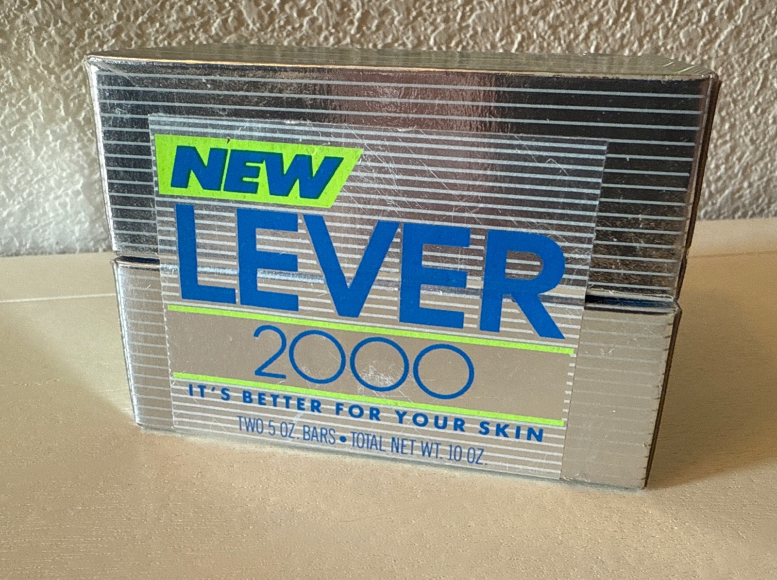 Vintage LEVER 2000 2 Bar Pack White 5oz Bath Size Deodorant Soap Silver Box